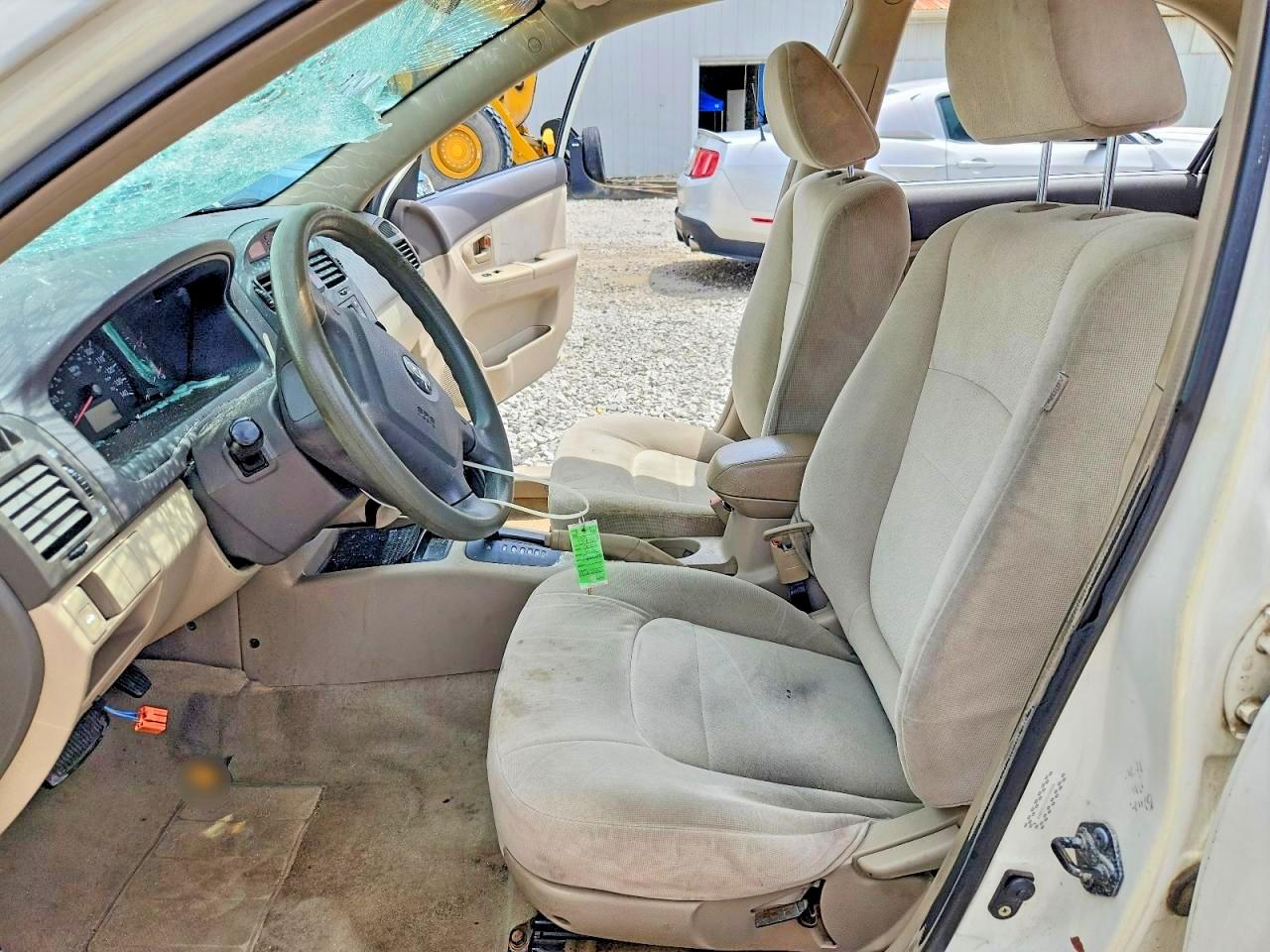 2006 Kia Spectra Ex White vin: KNAFE121065356044