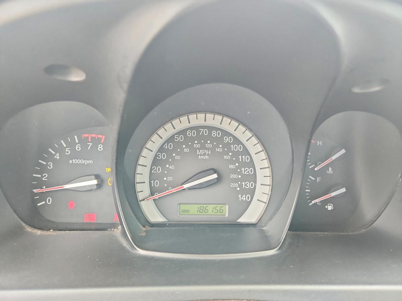 2007 Kia Spectra Lx Серебряный vin: KNAFE121075386288