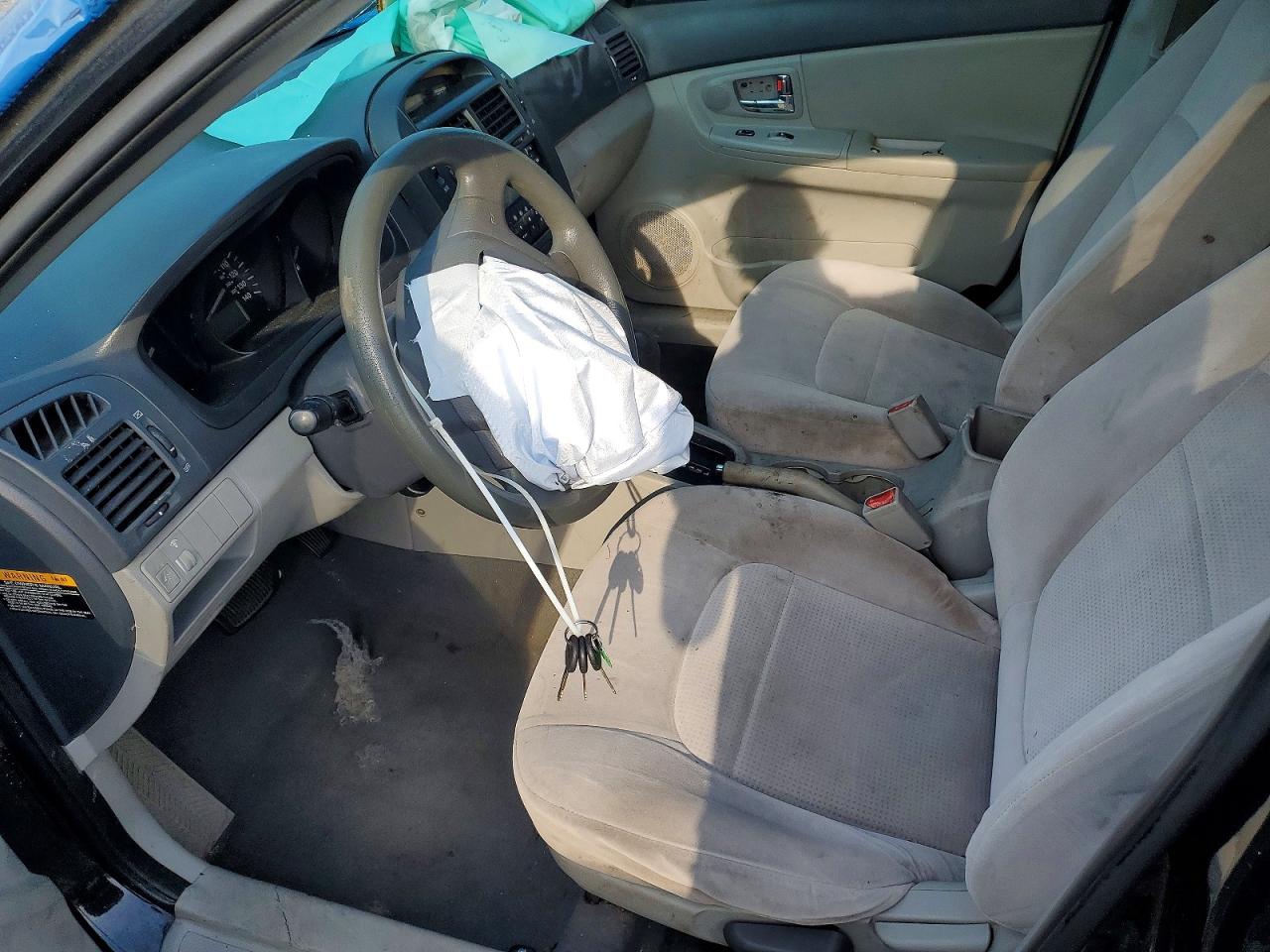 2008 Kia Spectra Lx Black vin: KNAFE121085544081