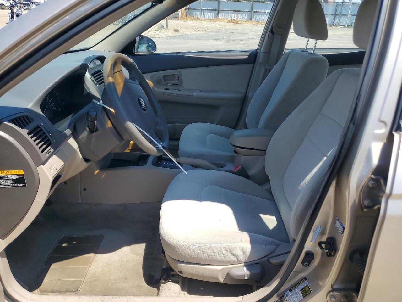2006 Kia Spectra Ex Tan vin: KNAFE121165364539
