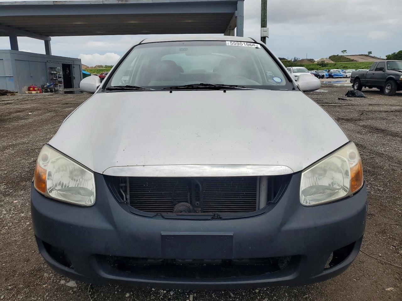 2008 Kia Spectra Lx Silver vin: KNAFE121185521151