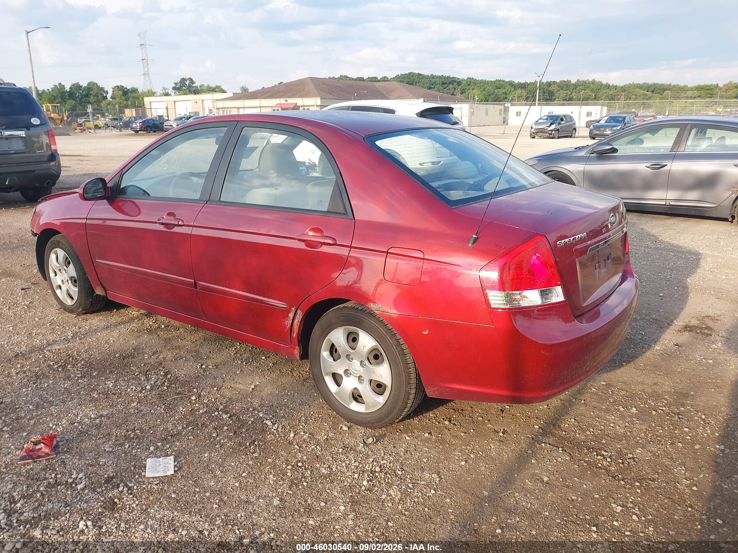2008 Kia Spectra Ex Red vin: KNAFE121185541710