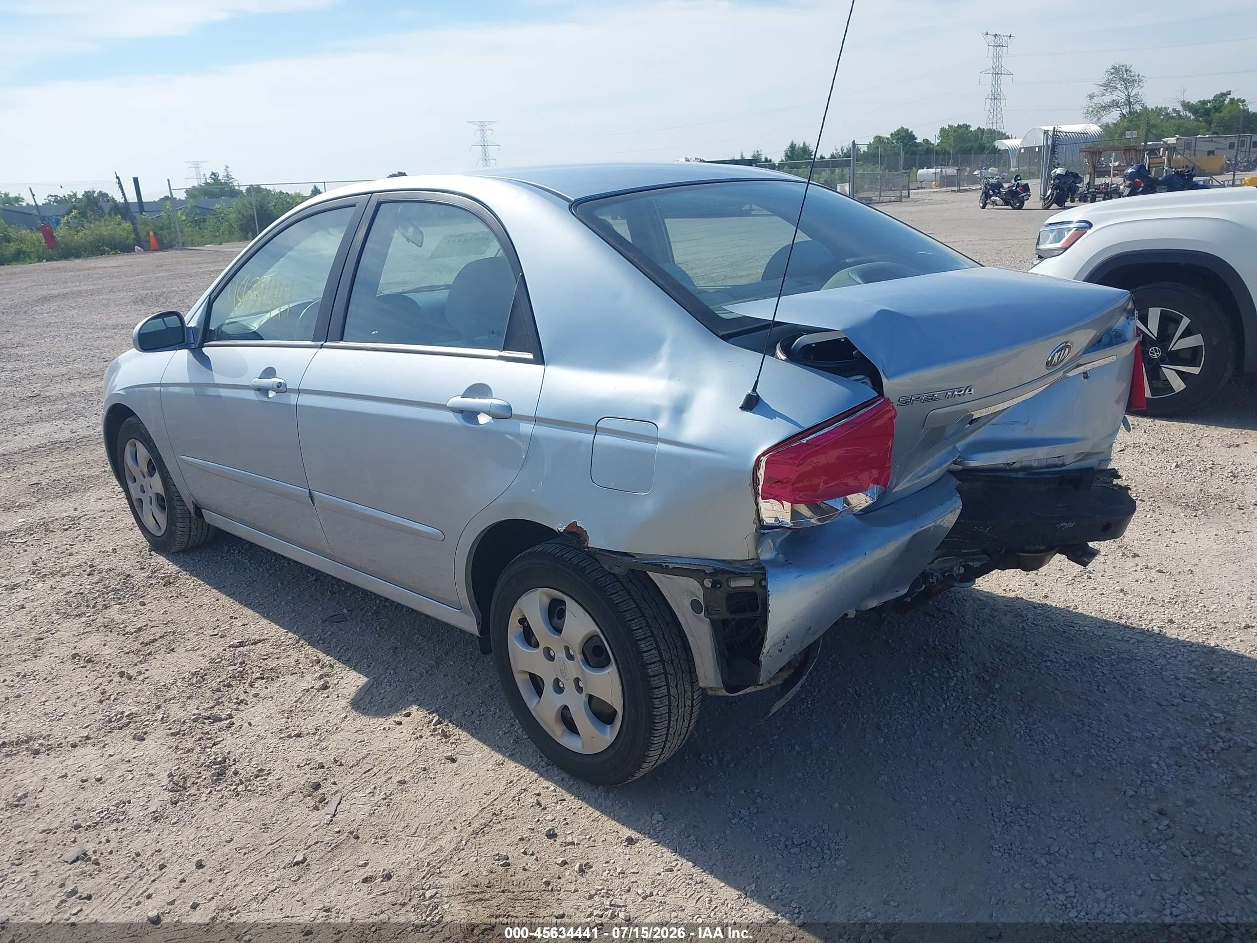 2007 Kia Spectra Ex Silver vin: KNAFE121275377494