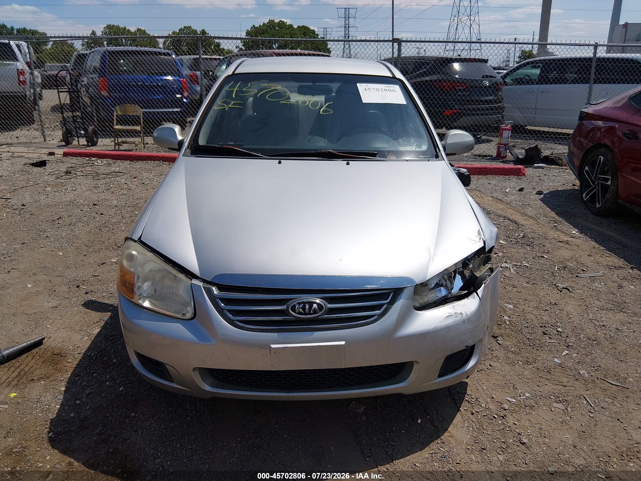 2008 Kia Spectra Ex Silver vin: KNAFE121285541425