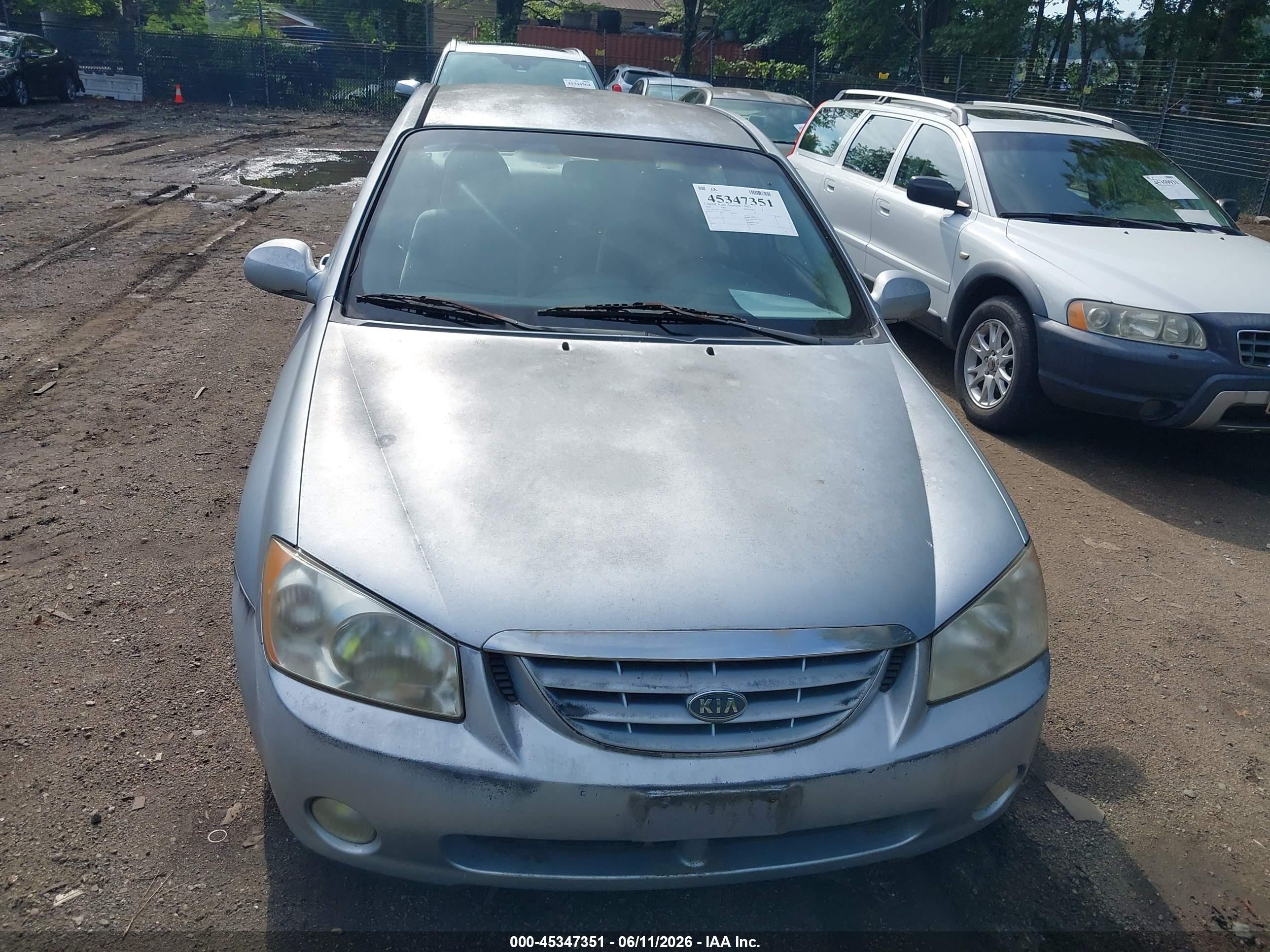2005 Kia Spectra Ex/lx/sx Серебряный vin: KNAFE121355092106
