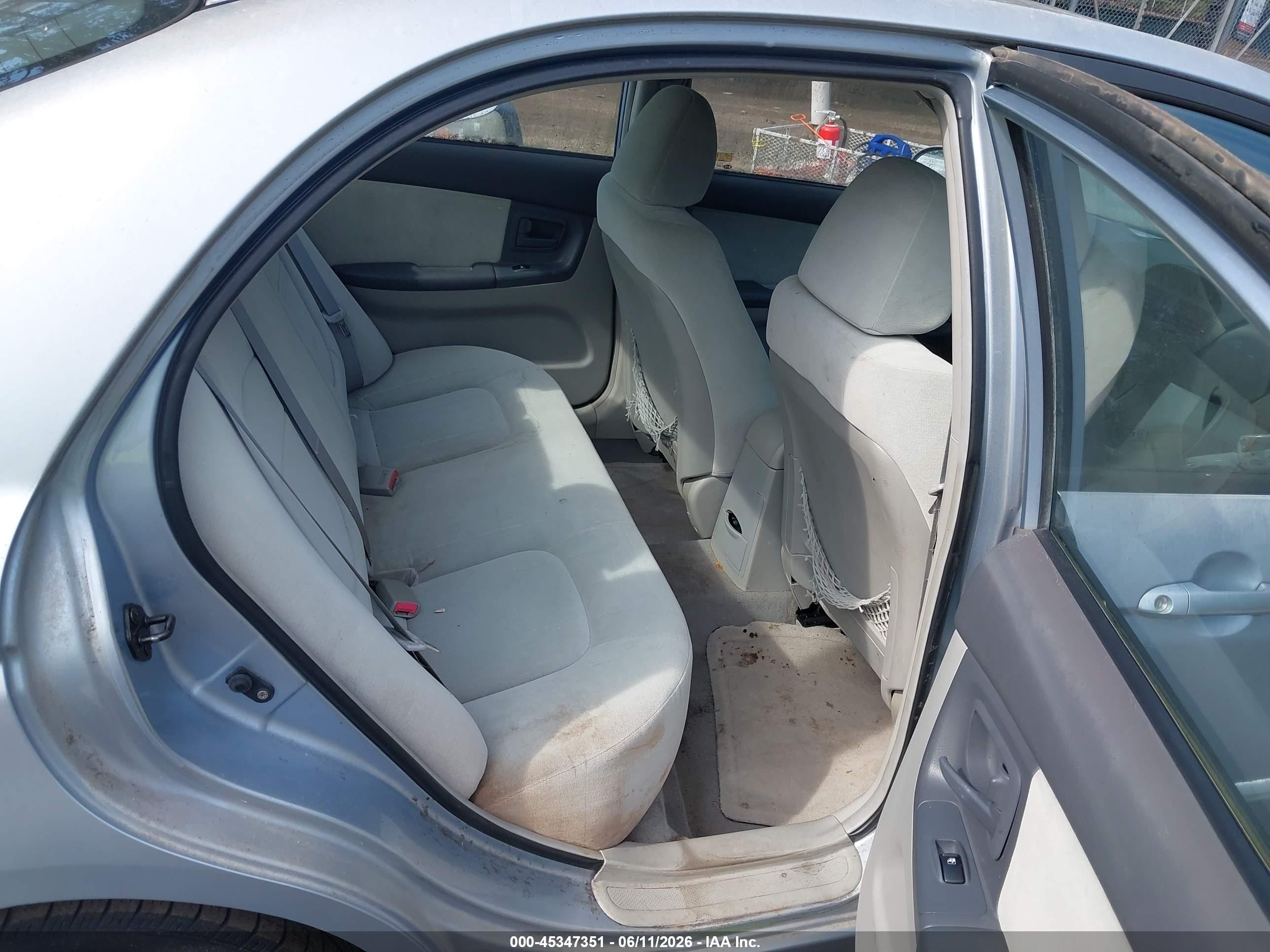 2005 Kia Spectra Ex/lx/sx Серебряный vin: KNAFE121355092106