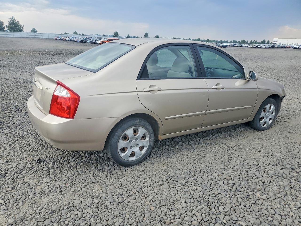 2006 Kia Spectra Ex Tan vin: KNAFE121365359780