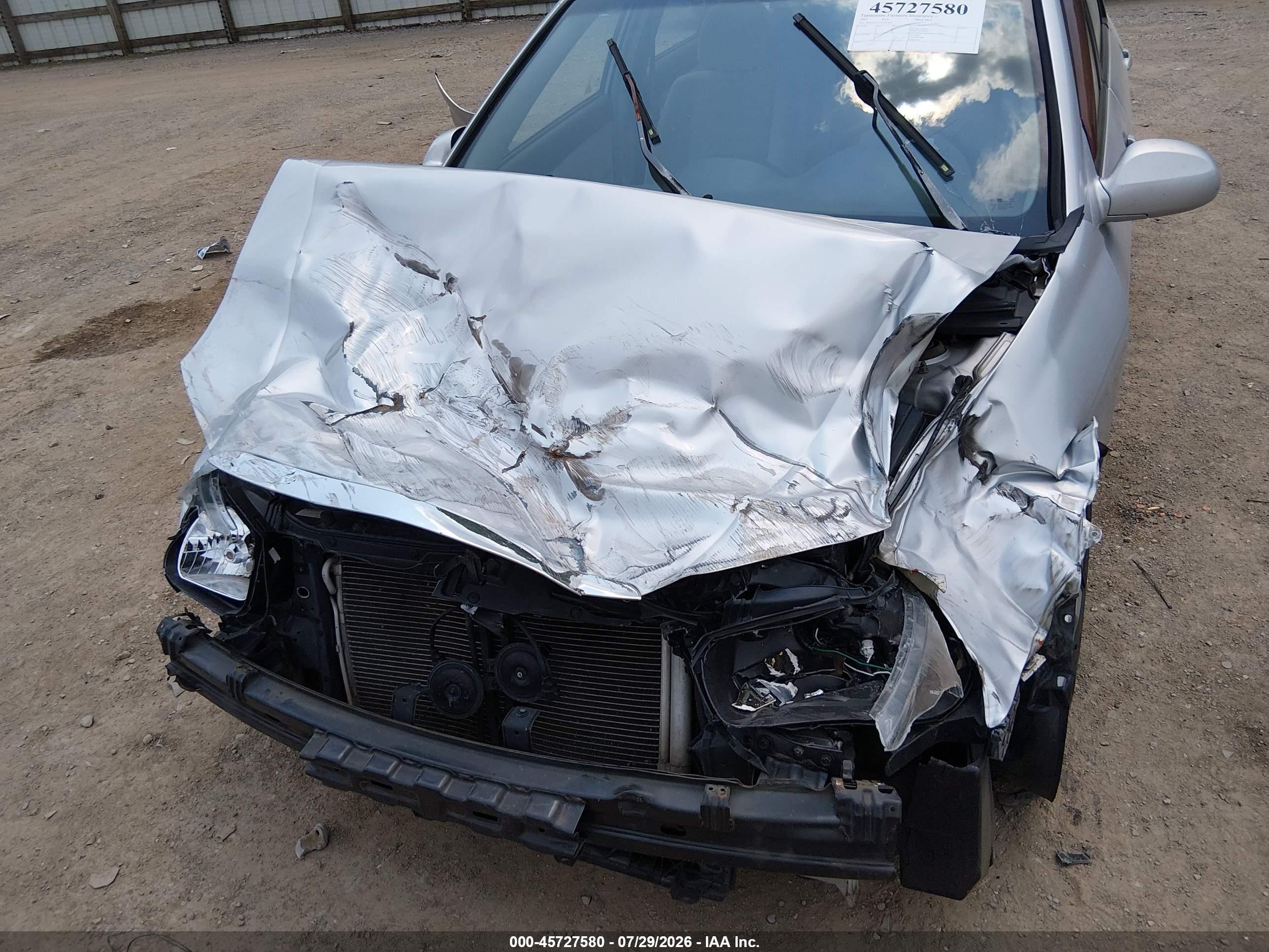 2007 Kia Spectra Ex Silver vin: KNAFE121375457063