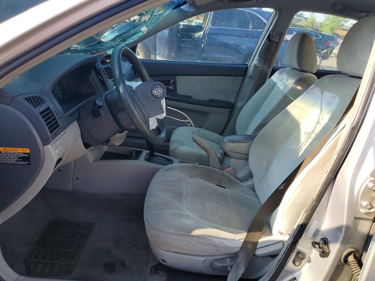 2006 Kia Spectra Ex Silver vin: KNAFE121465211802