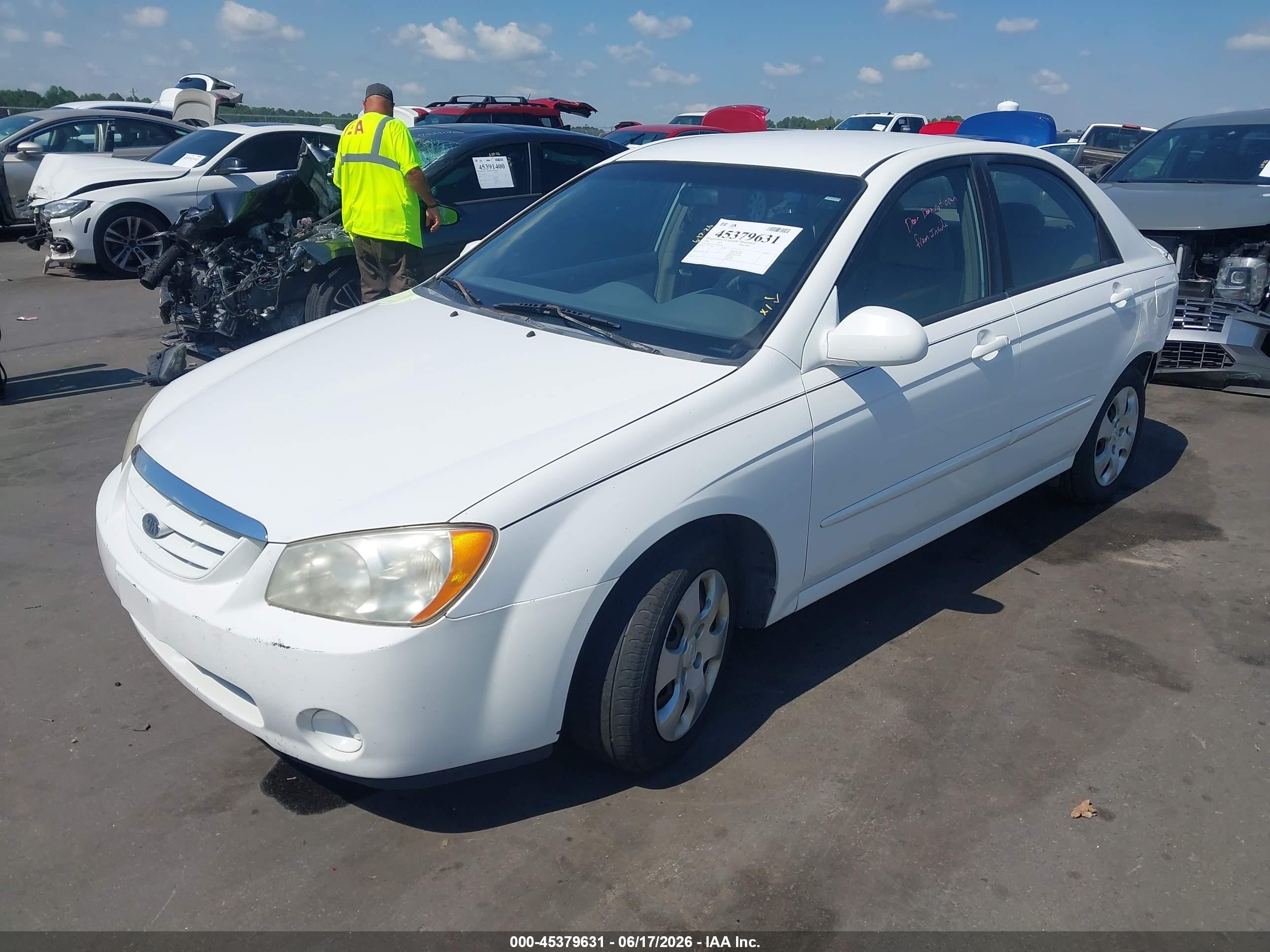2006 Kia Spectra Ex/lx/sx Белый vin: KNAFE121465267299