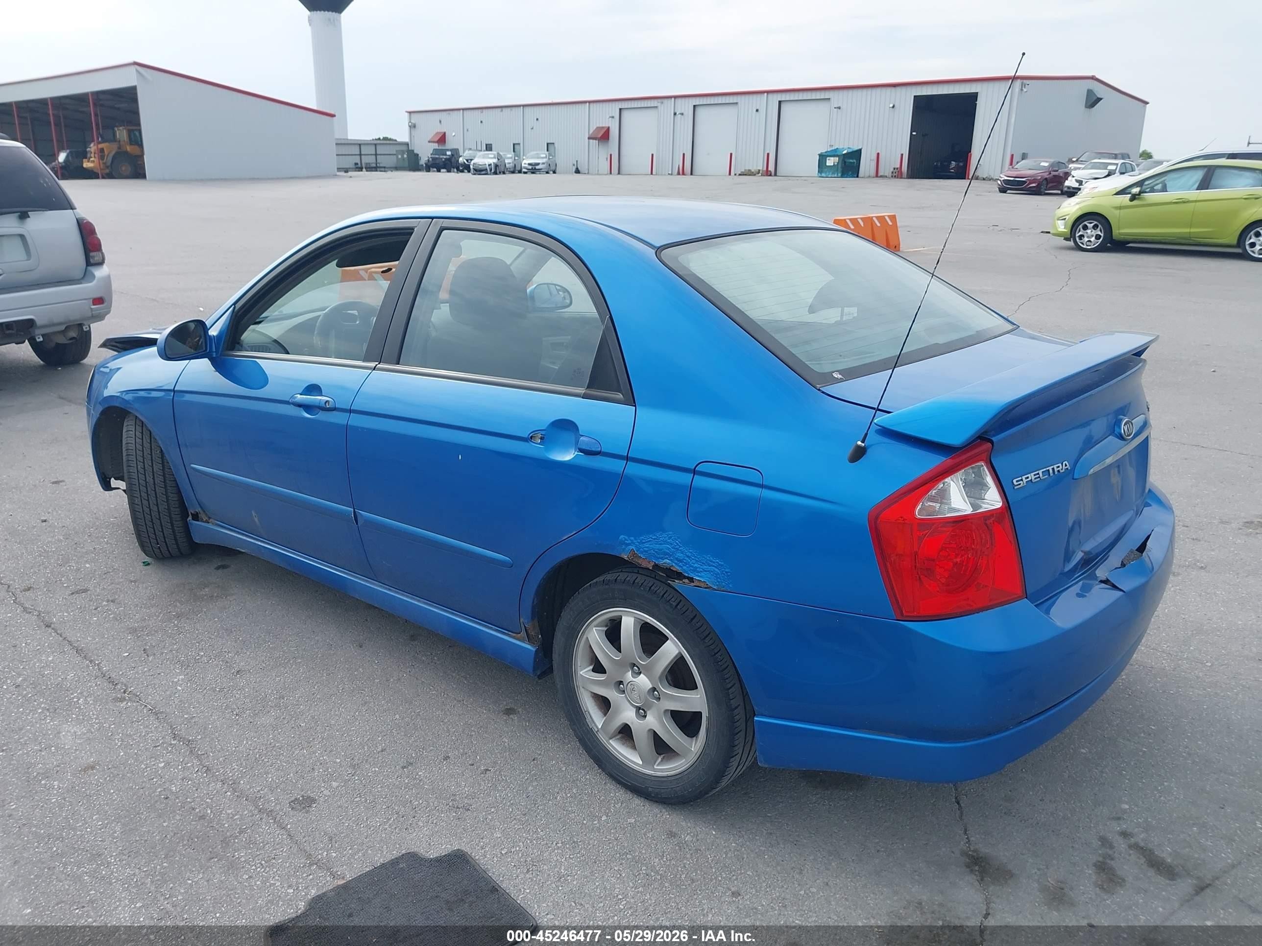 2006 Kia Spectra Ex/lx/sx Синий vin: KNAFE121465369332