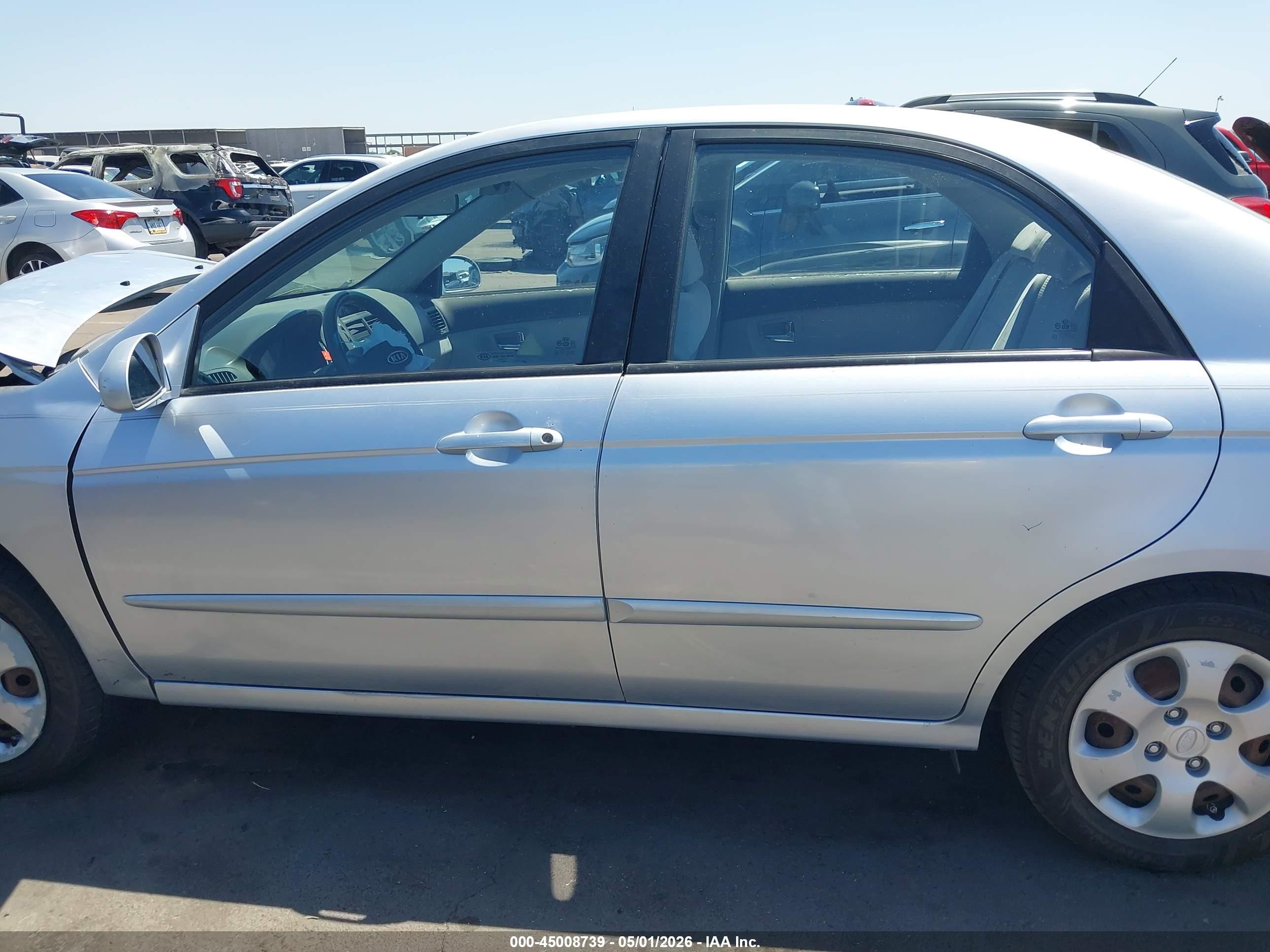 2007 Kia Spectra Ex Silver vin: KNAFE121475423567