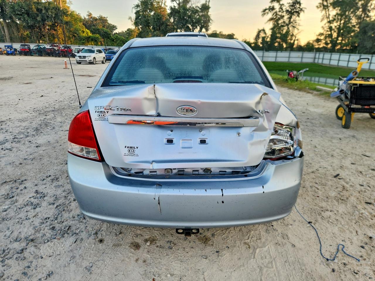 2008 Kia Spectra Lx Blue vin: KNAFE121485553589