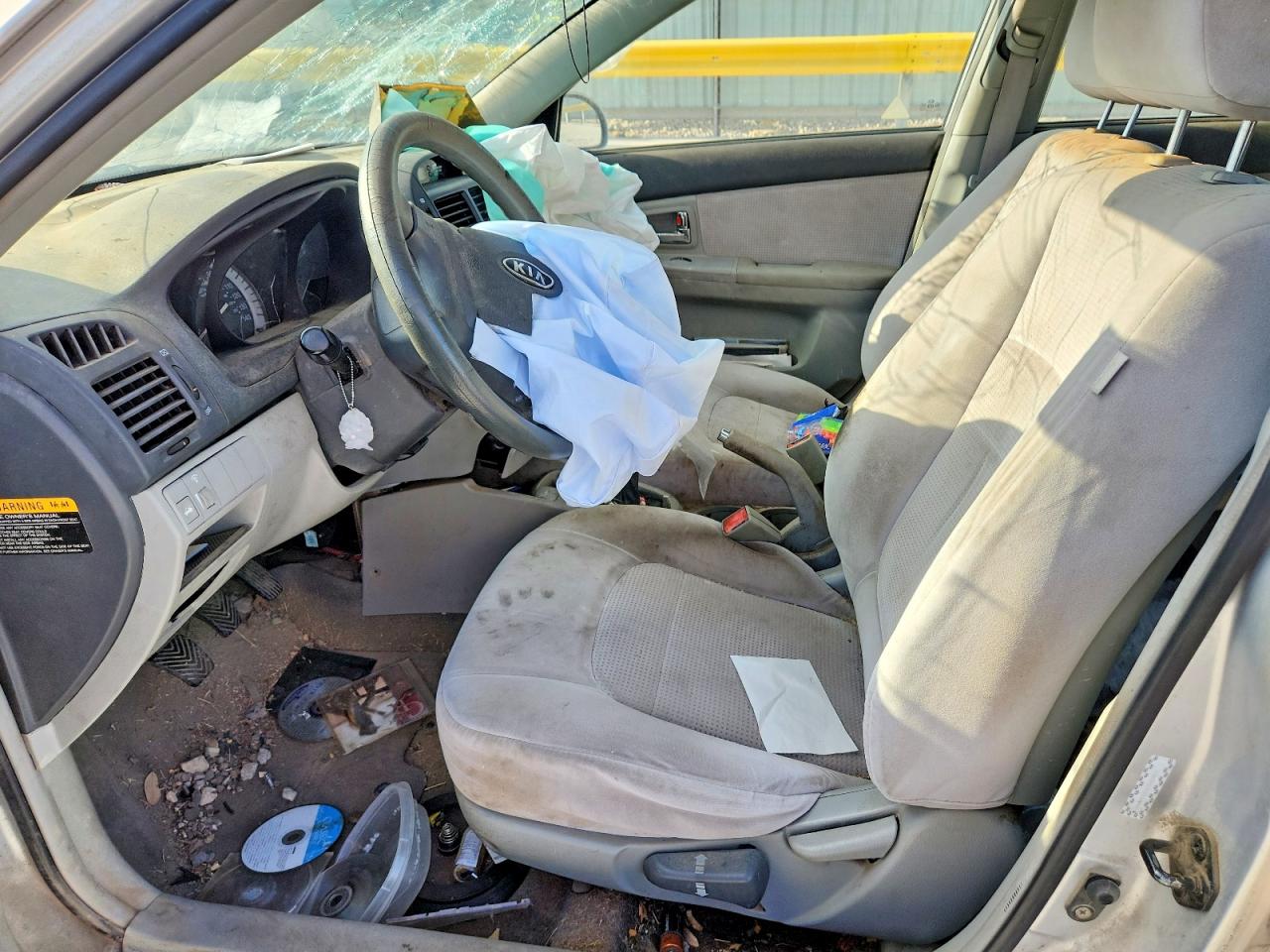 2007 Kia Spectra Lx Silver vin: KNAFE121575384651