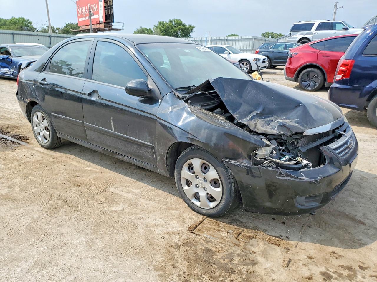 2008 Kia Spectra Black vin: KNAFE121585565492
