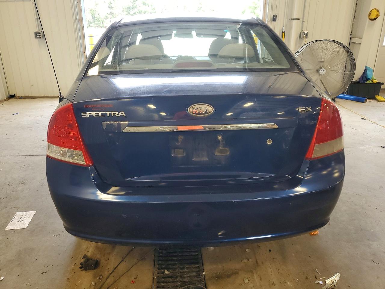 2007 Kia Spectra Lx Синий vin: KNAFE121675455727