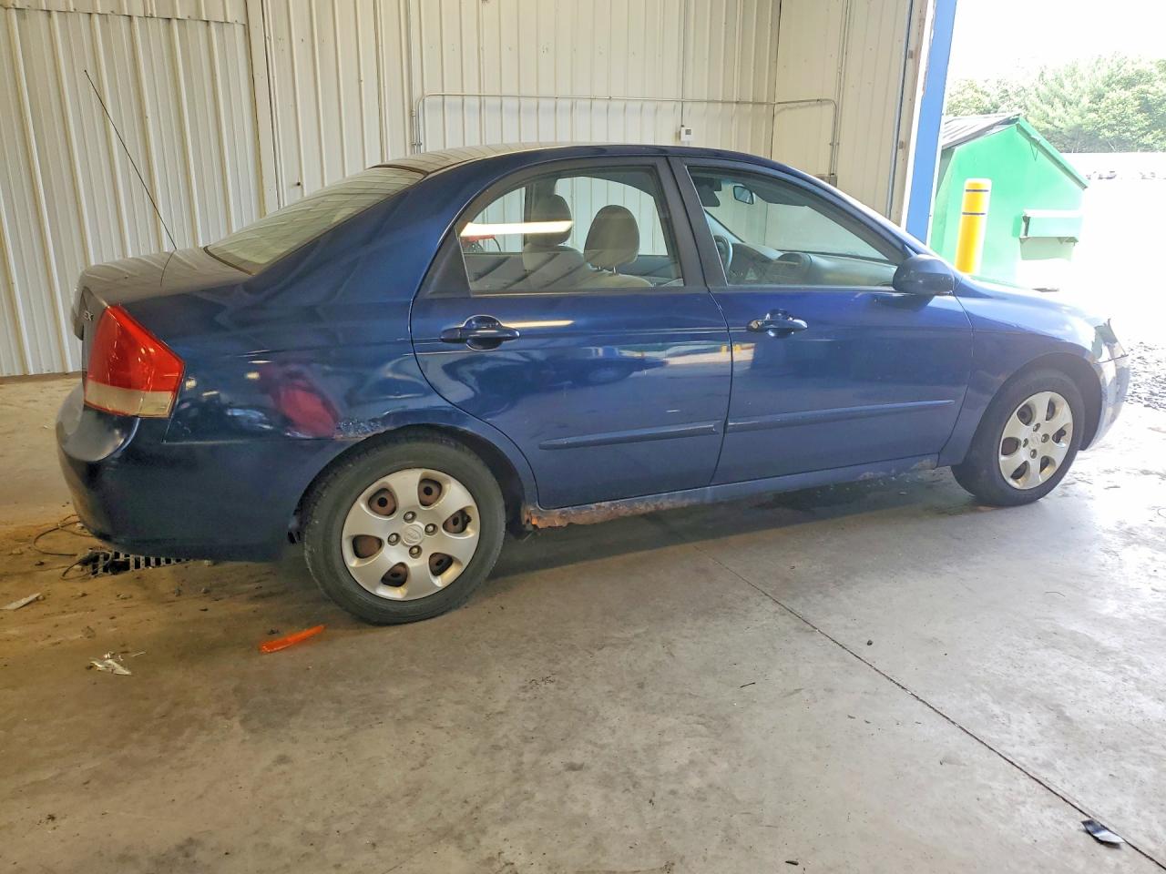 2007 Kia Spectra Lx Синий vin: KNAFE121675455727