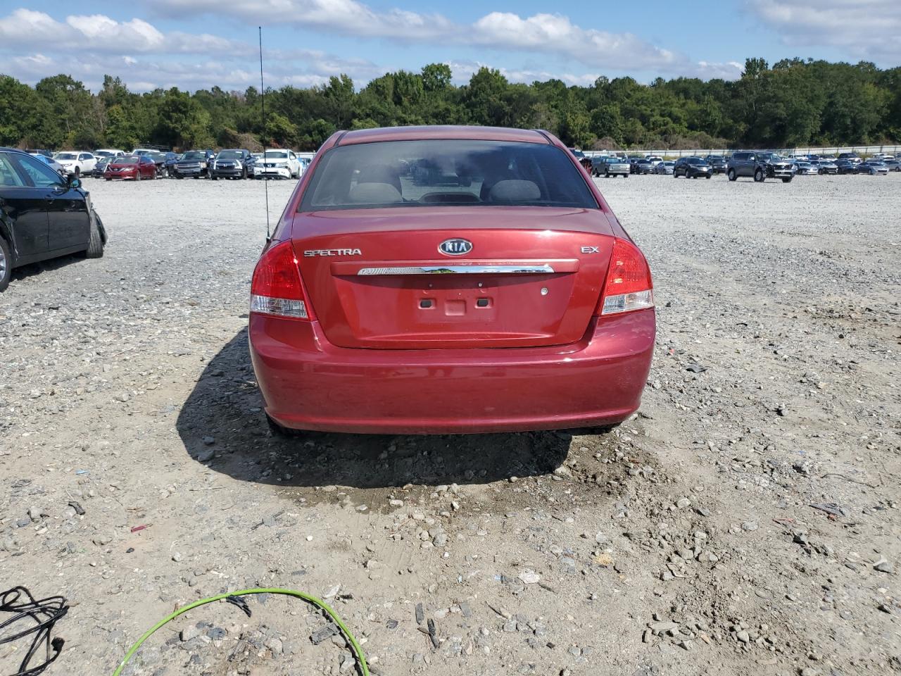 2008 Kia Spectra Ex Red vin: KNAFE121685547759