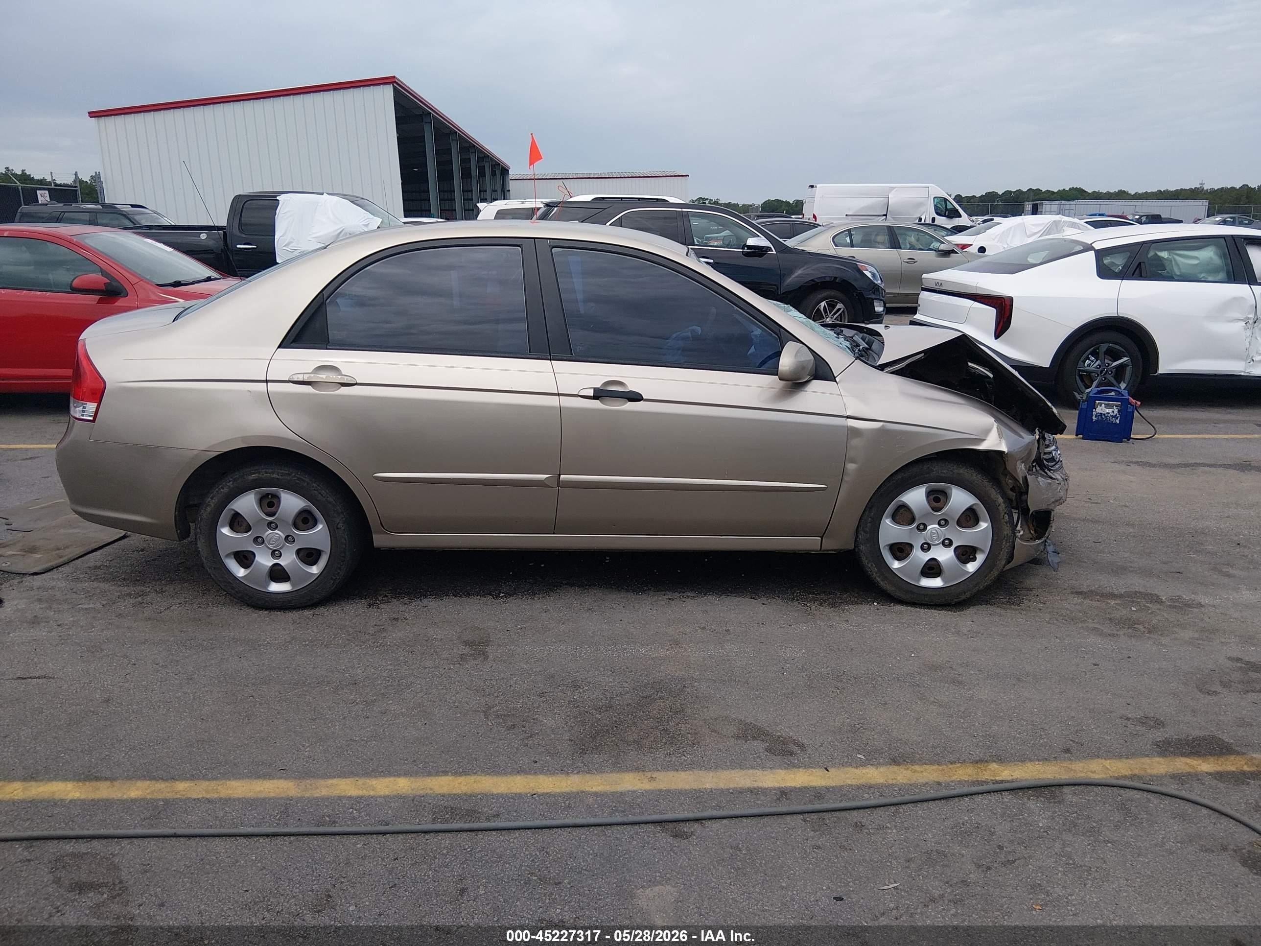 2008 Kia Spectra Ex Tan vin: KNAFE121685559152