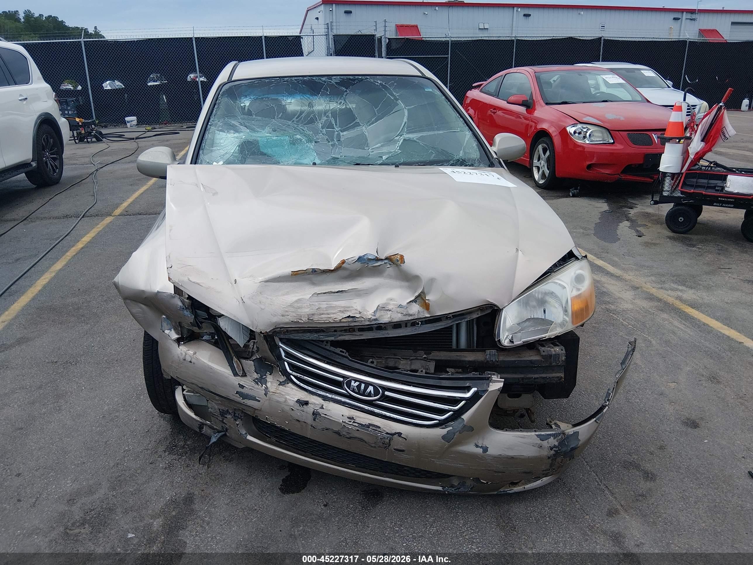 2008 Kia Spectra Ex Tan vin: KNAFE121685559152