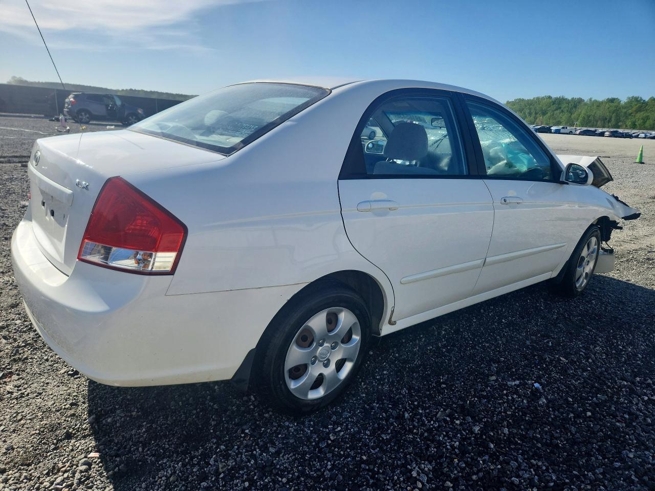 2008 Kia Spectra Lx White vin: KNAFE121685561791