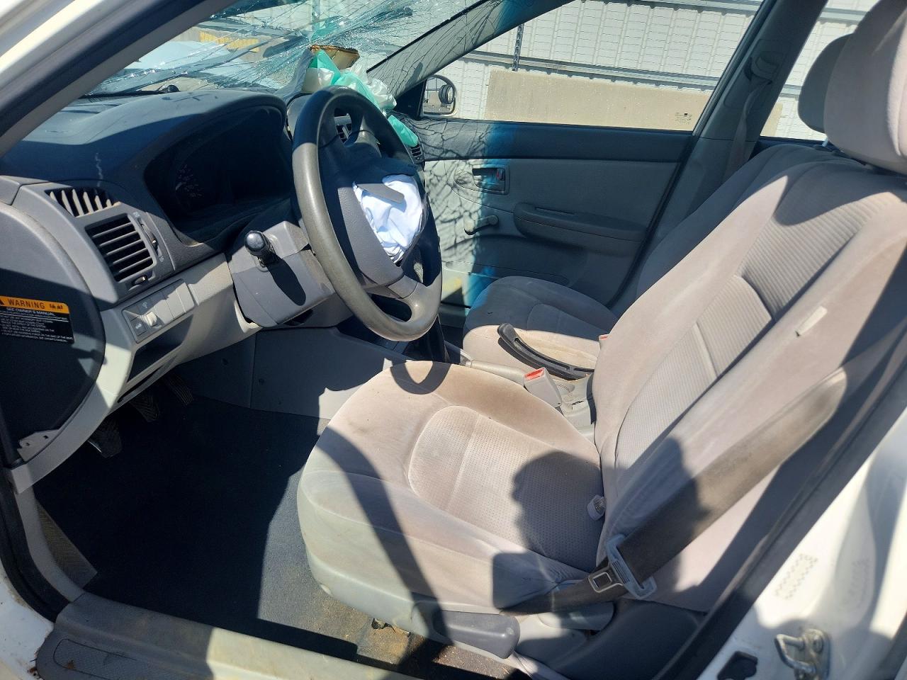 2008 Kia Spectra Lx White vin: KNAFE121685561791