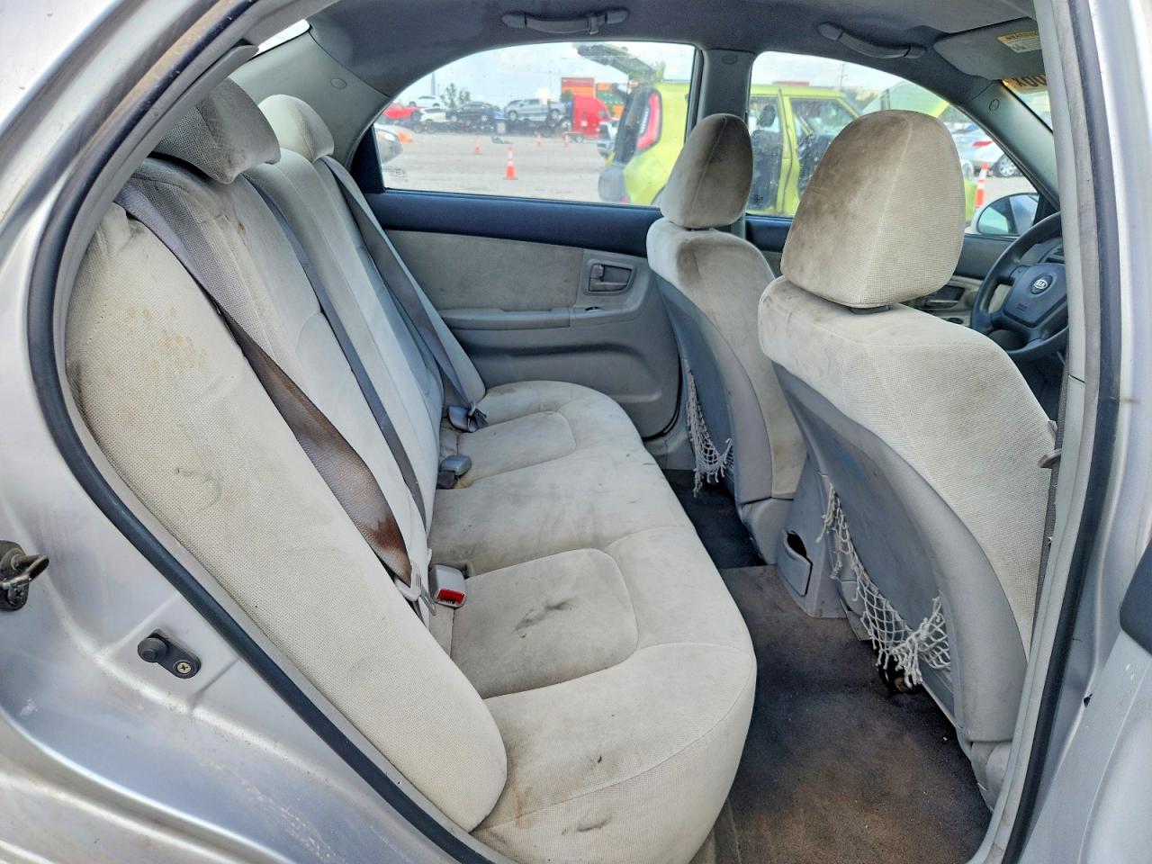 2006 Kia Spectra Ex Silver vin: KNAFE121765368935