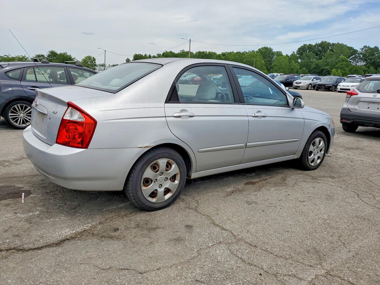 2006 Kia Spectra Ex Серебряный vin: KNAFE121765370880