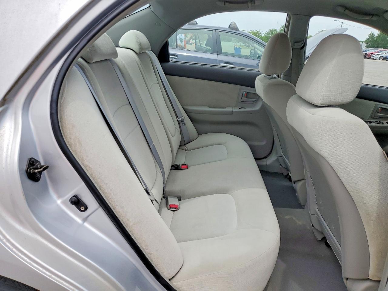 2006 Kia Spectra Ex Серебряный vin: KNAFE121765370880