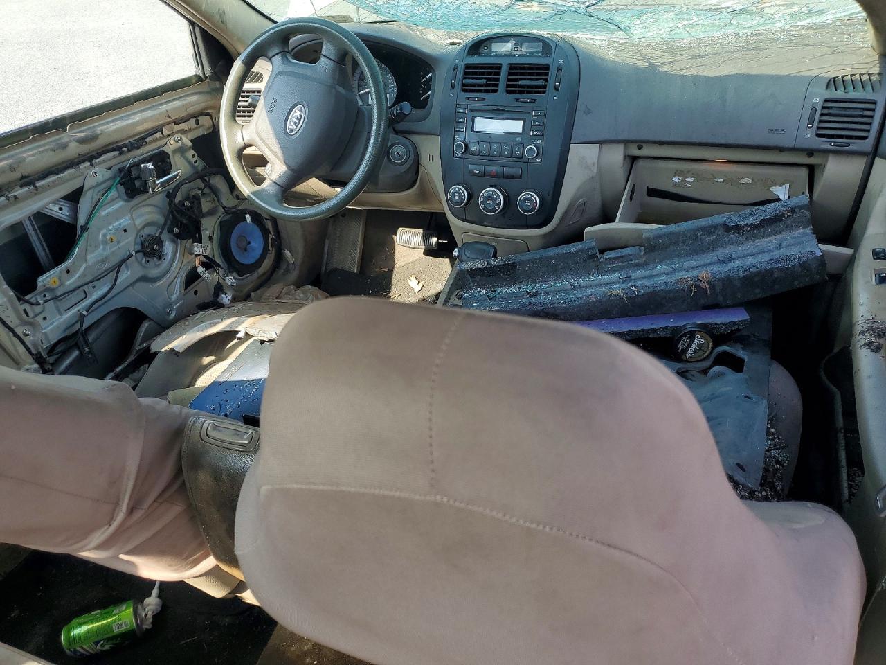 2007 Kia Spectra Lx Золотой vin: KNAFE121775401725