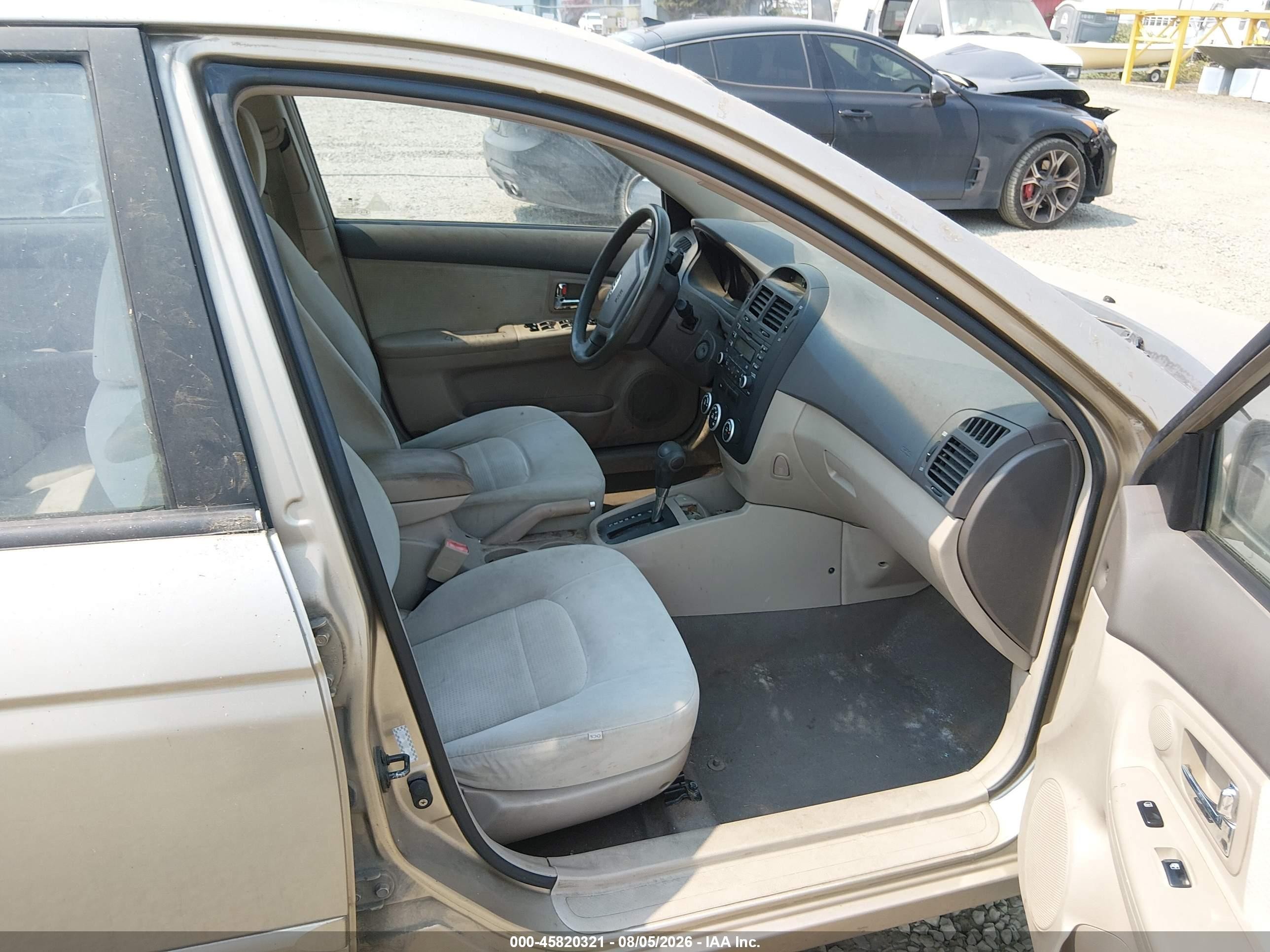 2007 Kia Spectra Ex Tan vin: KNAFE121775408576