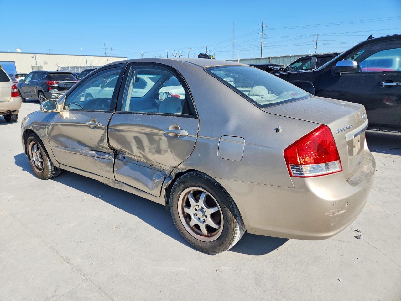2007 Kia Spectra Lx Gold vin: KNAFE121775436720