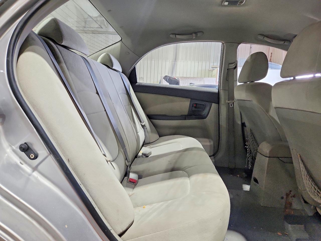 2006 Kia Spectra Ex Silver vin: KNAFE121865346121