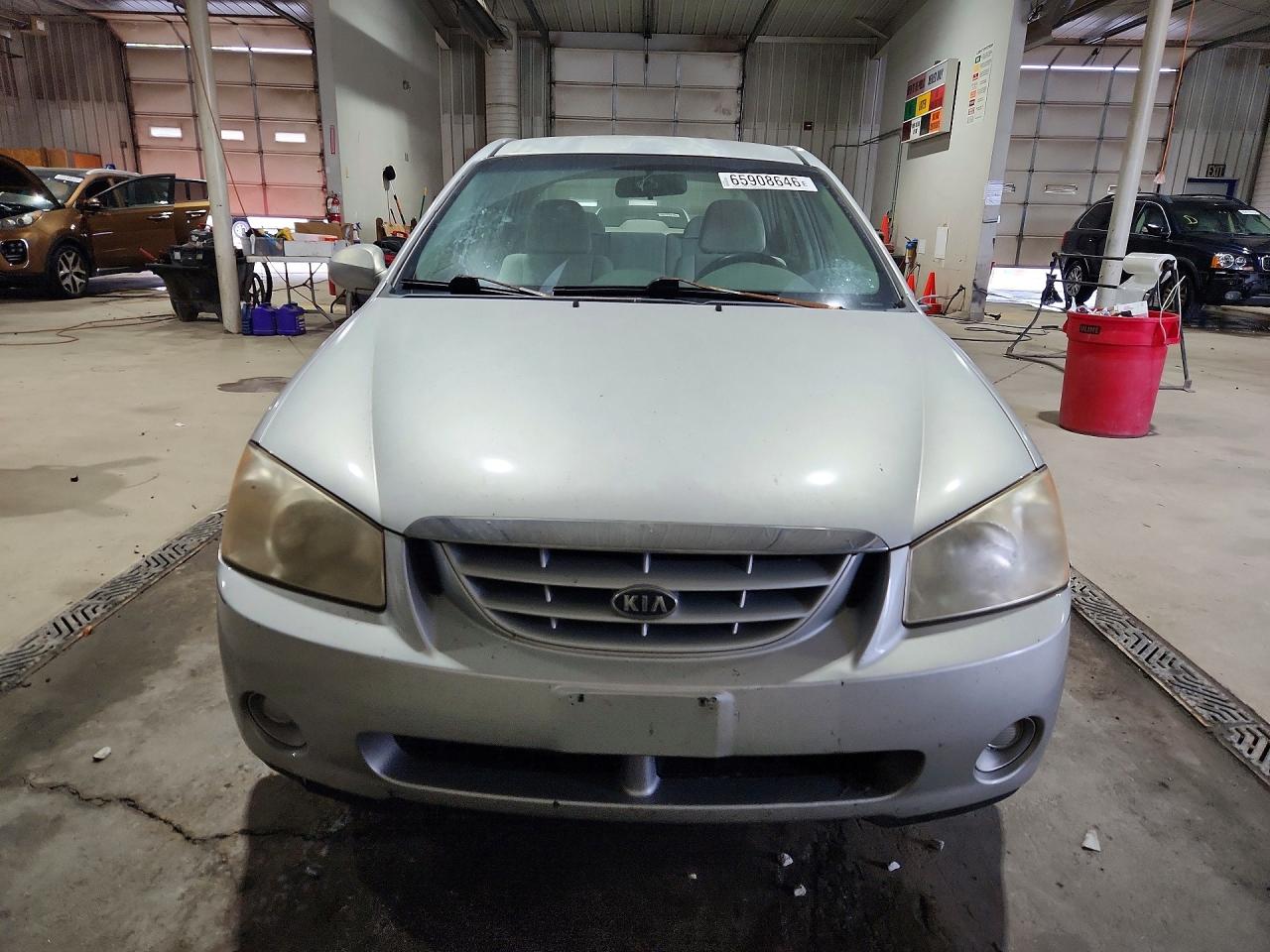 2006 Kia Spectra Ex Silver vin: KNAFE121865346121