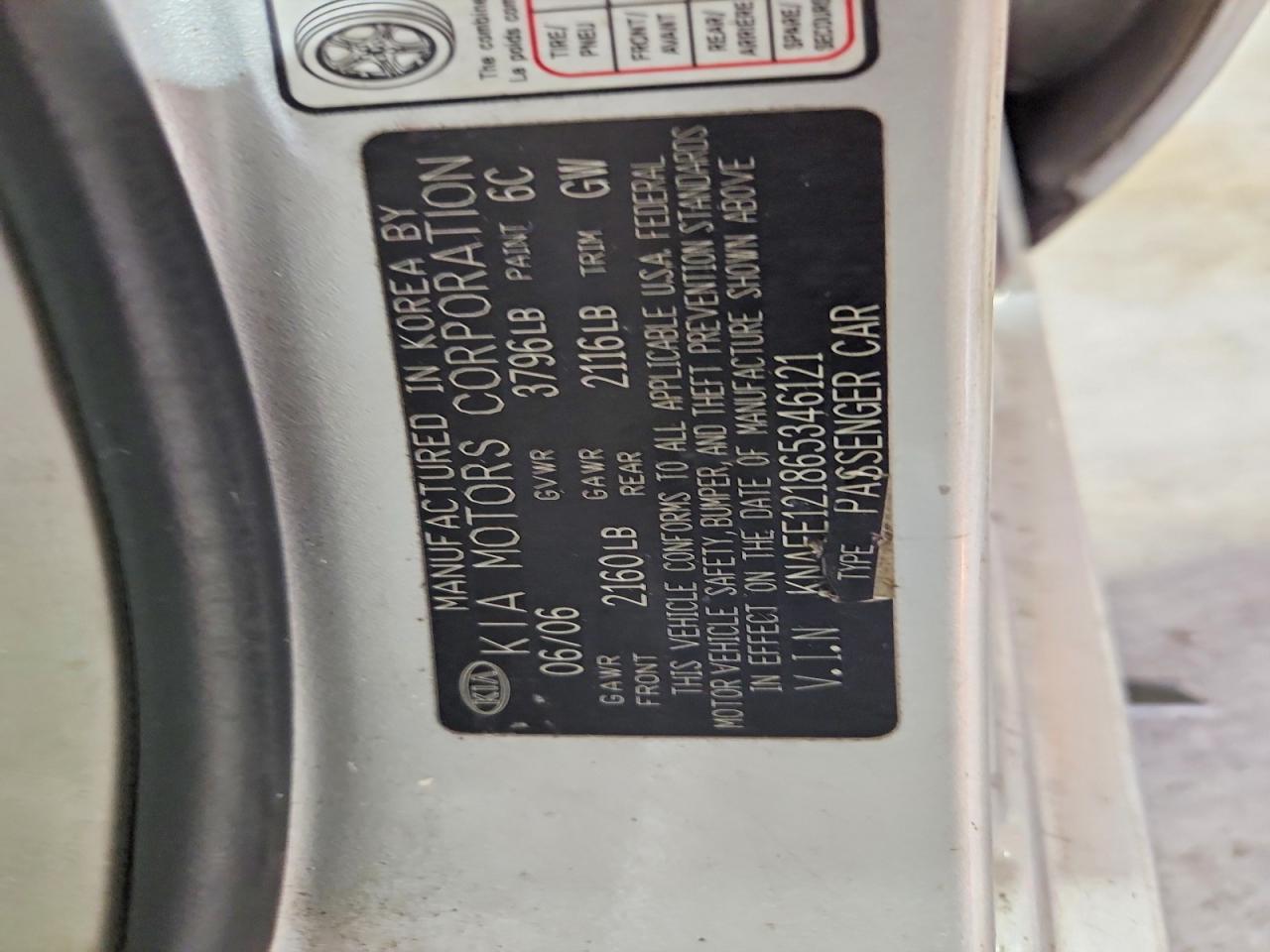 2006 Kia Spectra Ex Silver vin: KNAFE121865346121