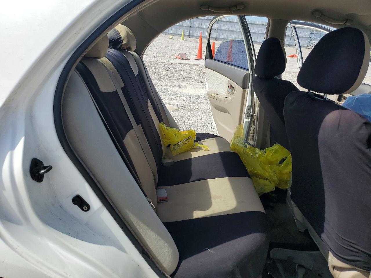2007 Kia Spectra Lx White vin: KNAFE121875436385