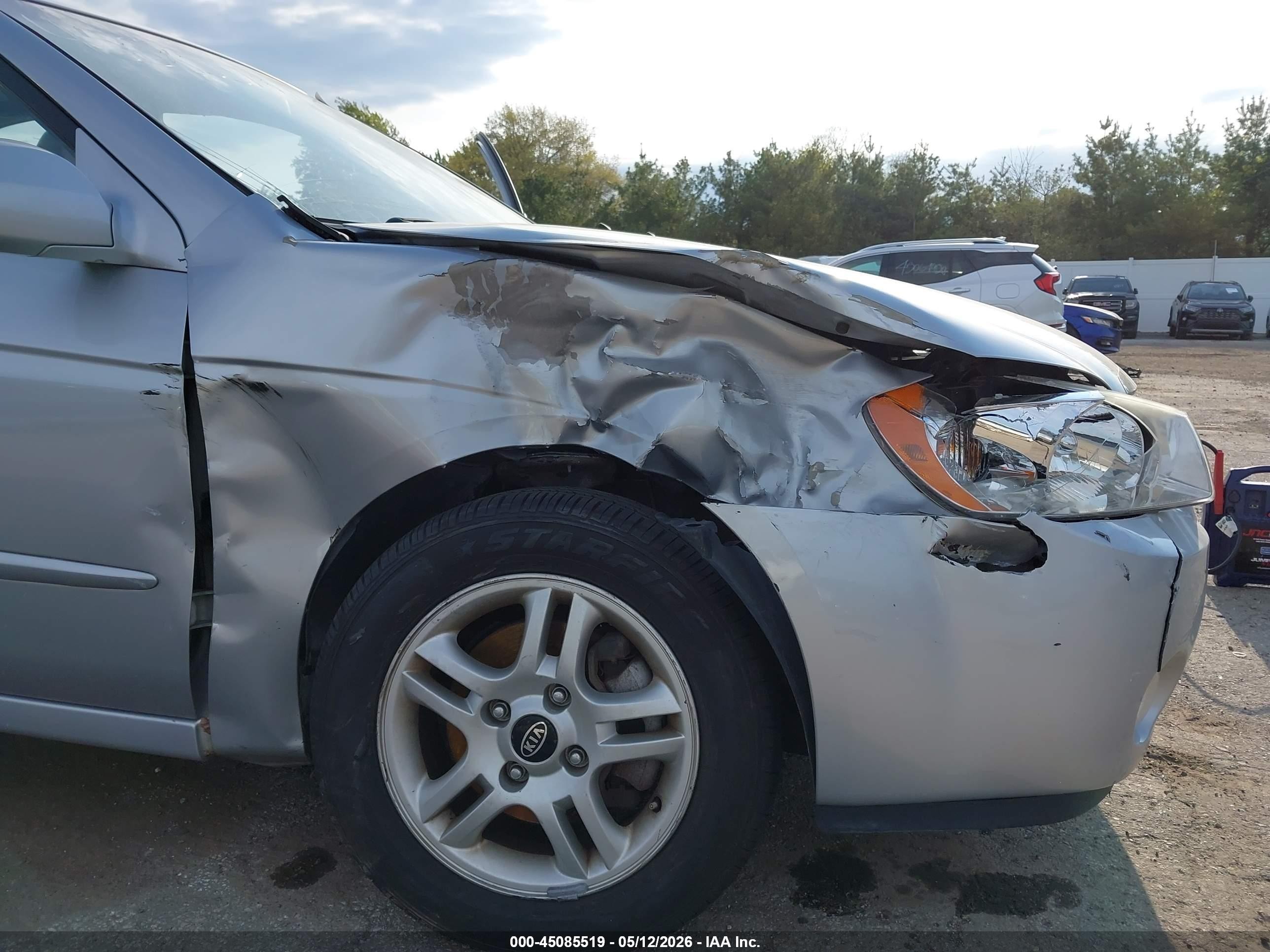2005 Kia Spectra Ex/lx/sx Silver vin: KNAFE121955105649