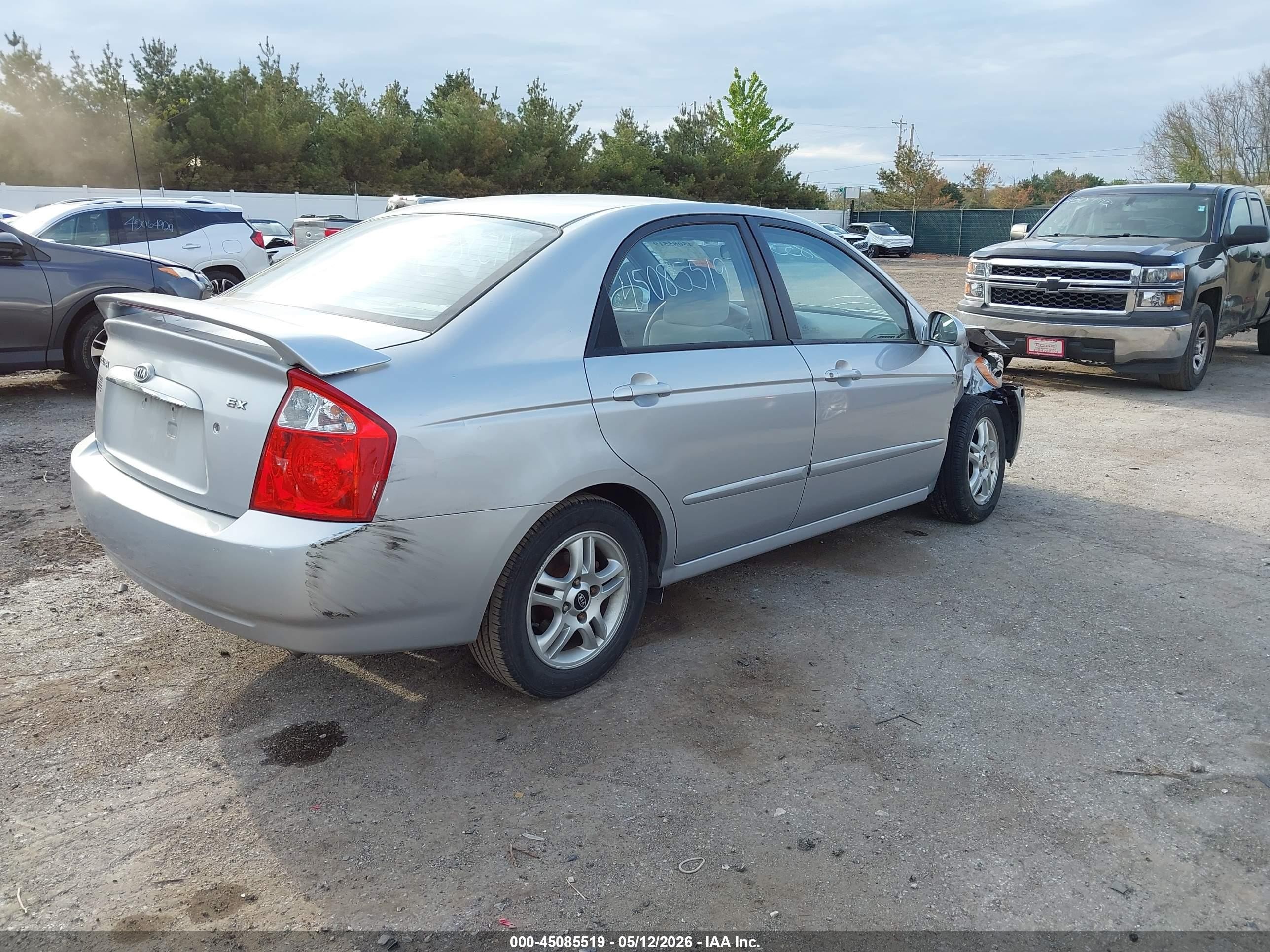 2005 Kia Spectra Ex/lx/sx Silver vin: KNAFE121955105649