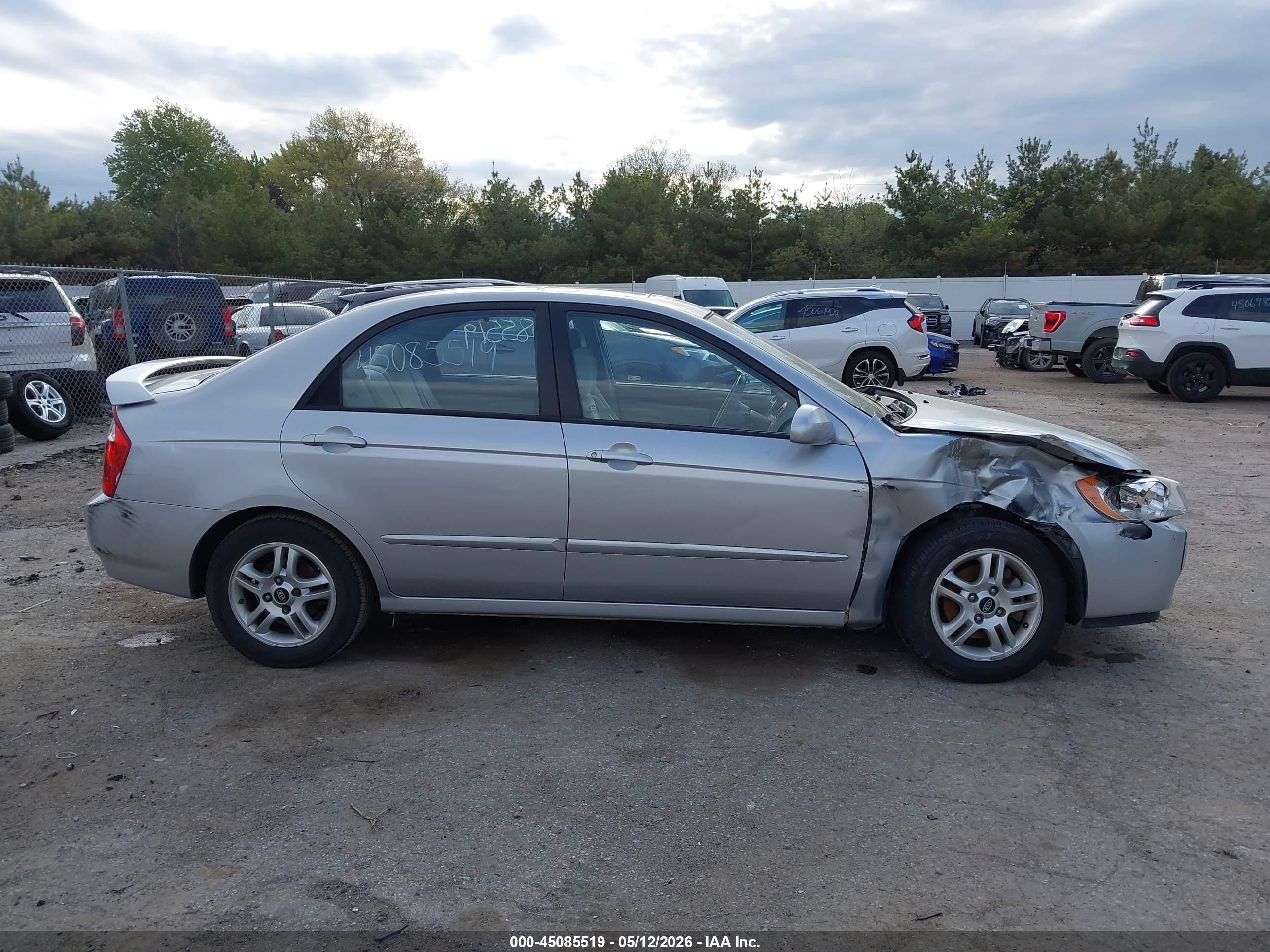 2005 Kia Spectra Ex/lx/sx Silver vin: KNAFE121955105649
