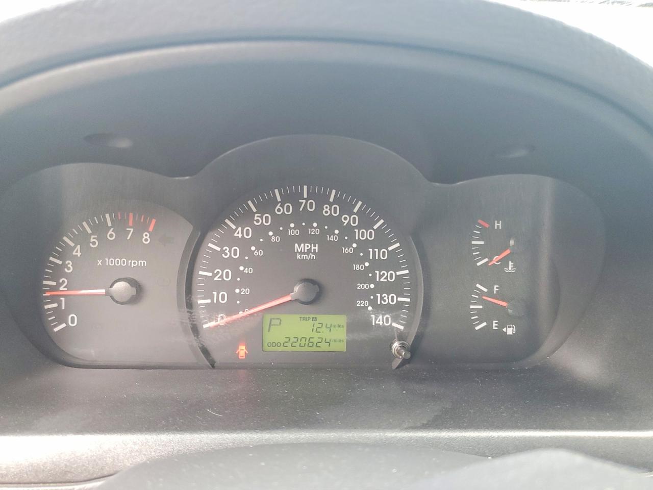 2005 Kia Spectra Blue vin: KNAFE121955170274