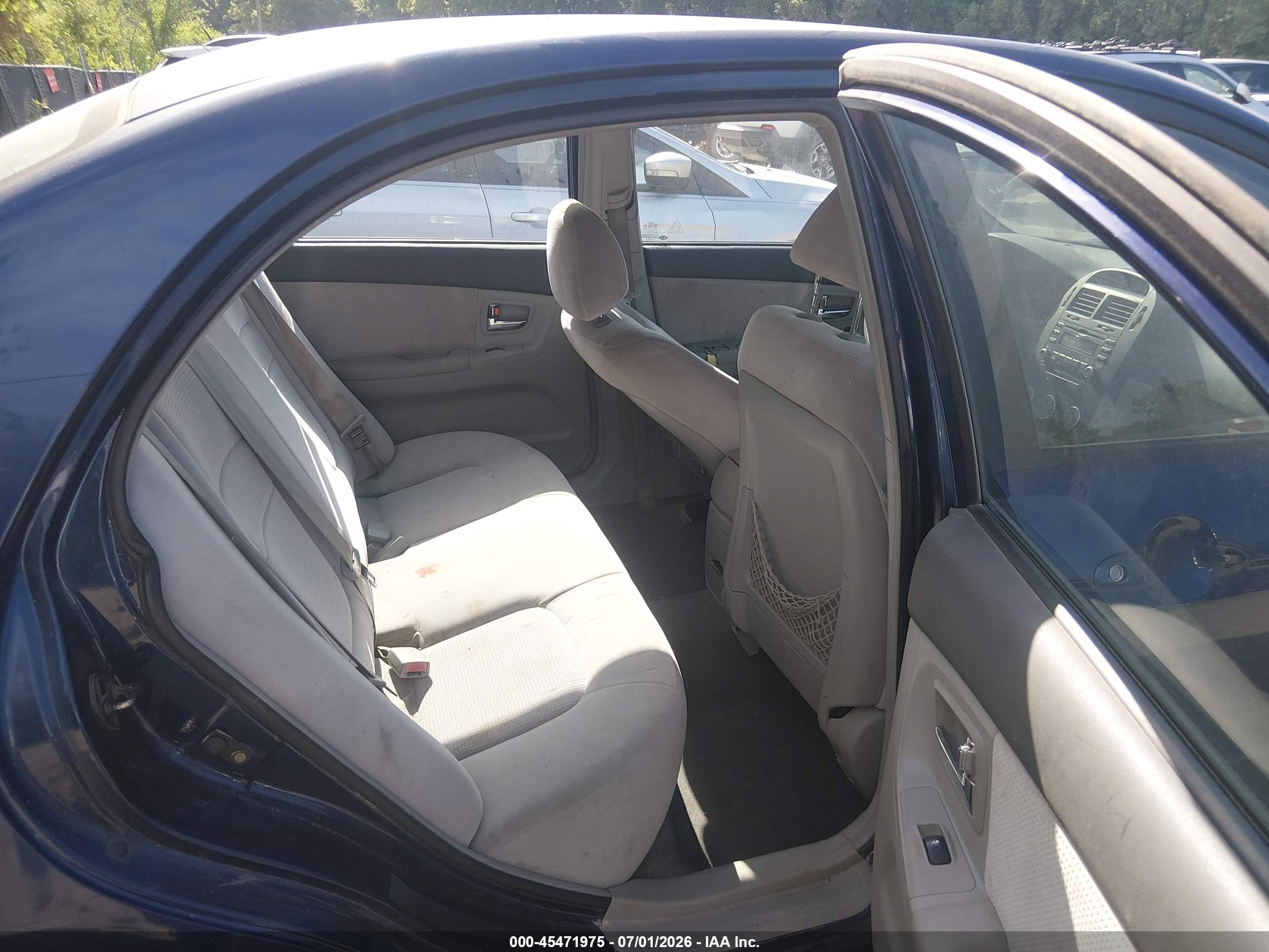 2007 Kia Spectra Ex Blue vin: KNAFE121975435312