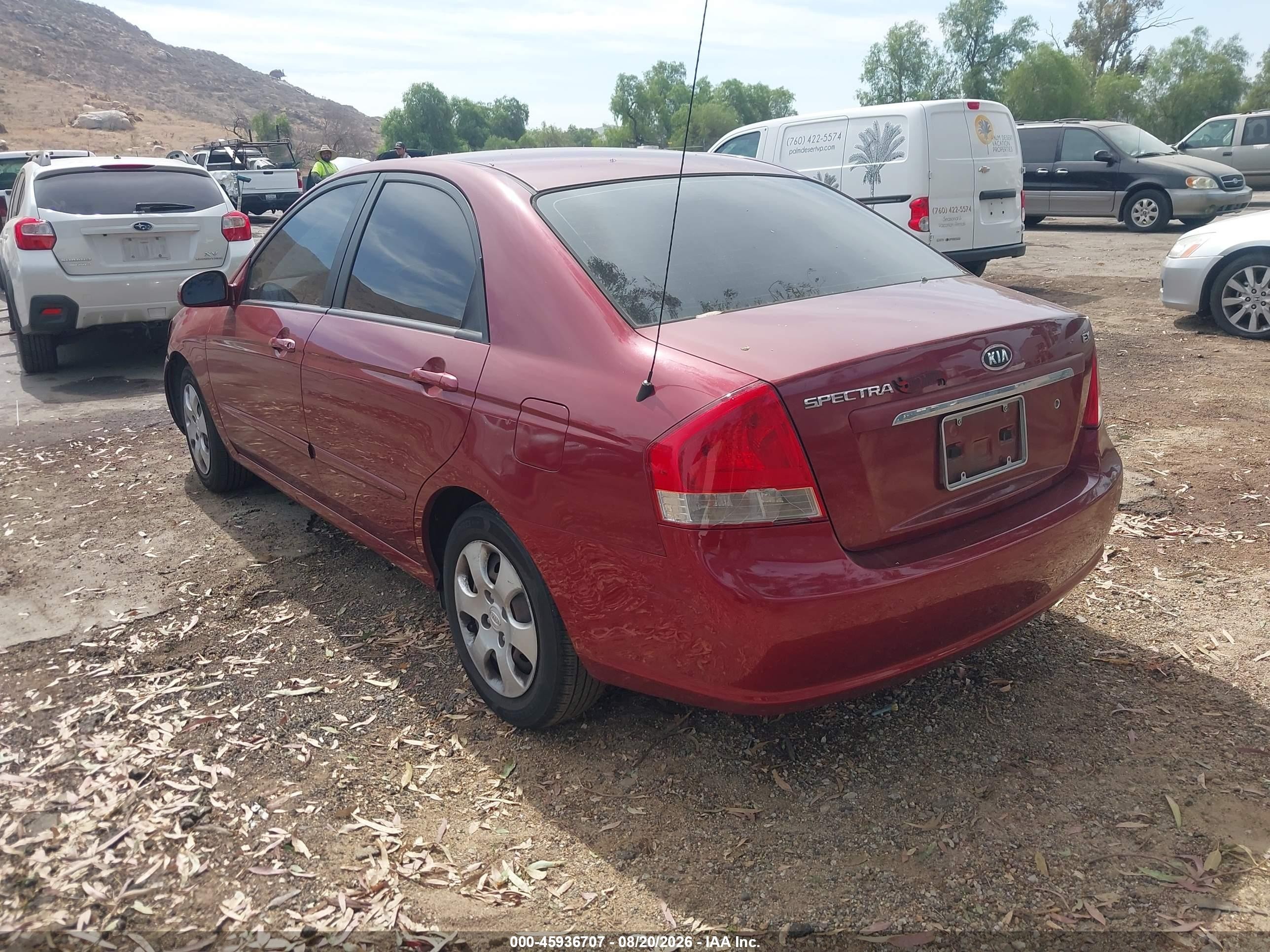 2007 Kia Spectra Ex Red vin: KNAFE121975439327