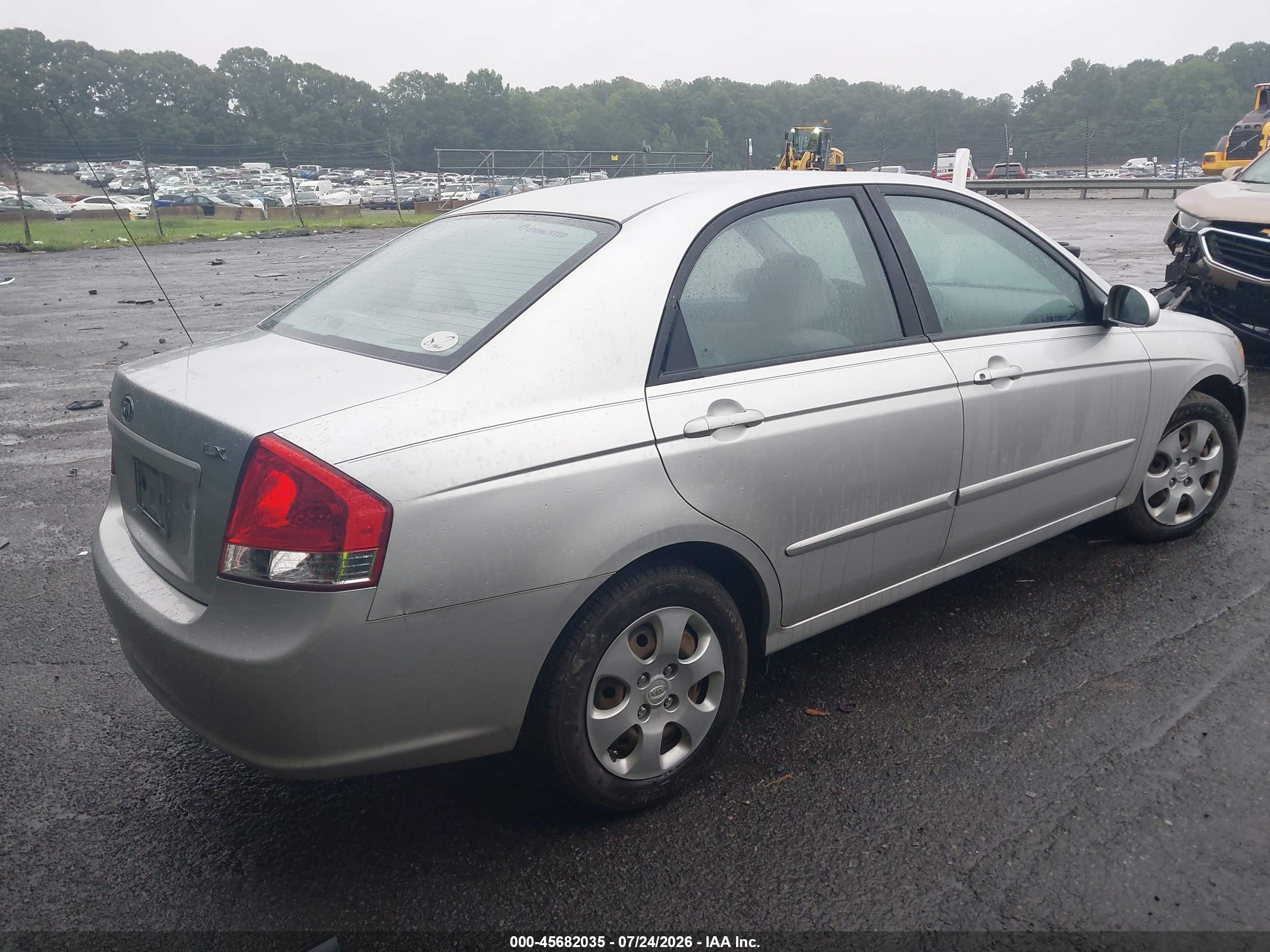 2008 Kia Spectra Lx Silver vin: KNAFE121985508812