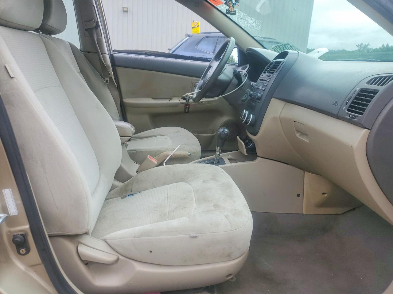 2008 Kia Spectra Lx Gold vin: KNAFE121985513508