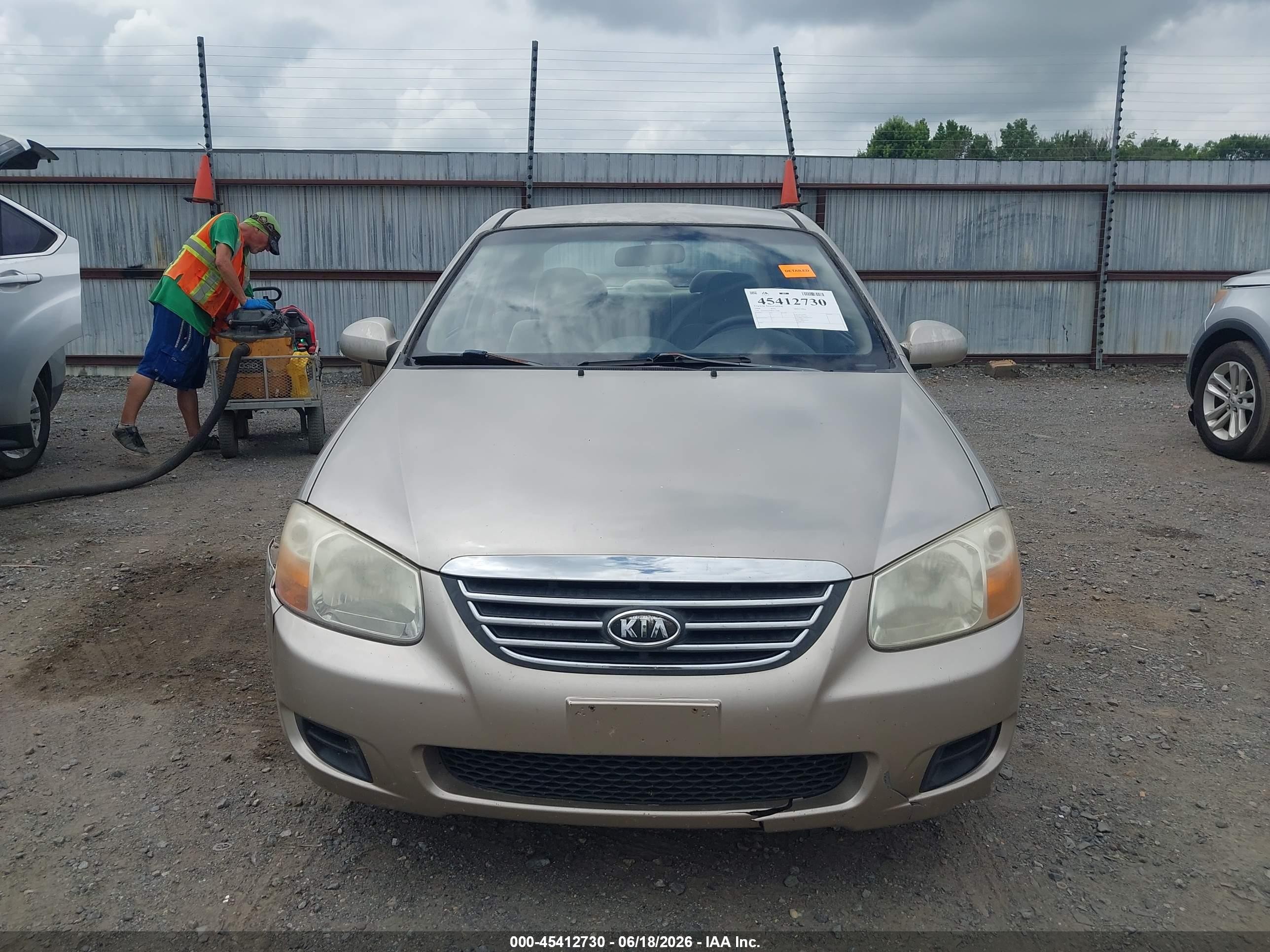 2008 Kia Spectra Ex Champagne vin: KNAFE121985577208