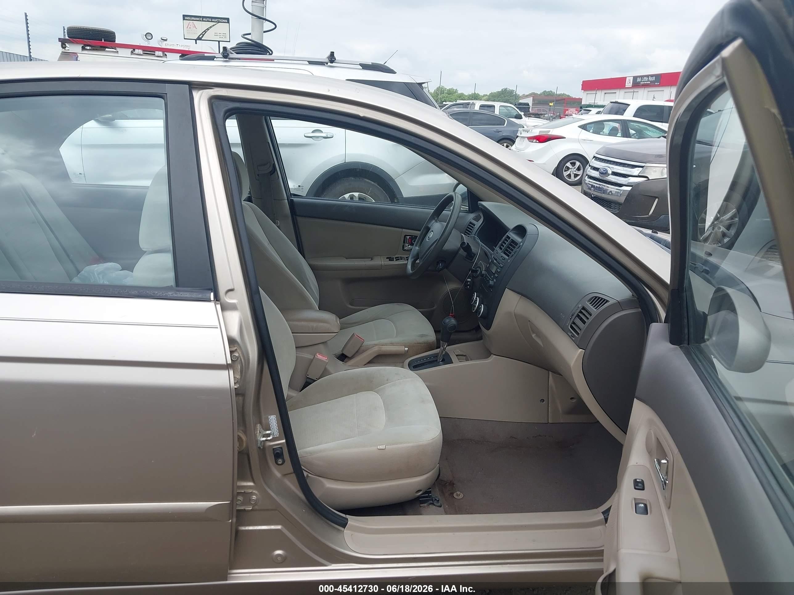 2008 Kia Spectra Ex Champagne vin: KNAFE121985577208
