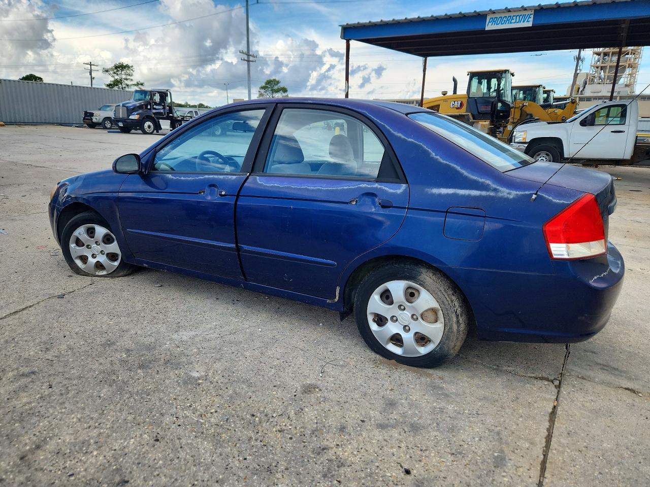 2007 Kia Spectra Lx Blue vin: KNAFE121X75439546
