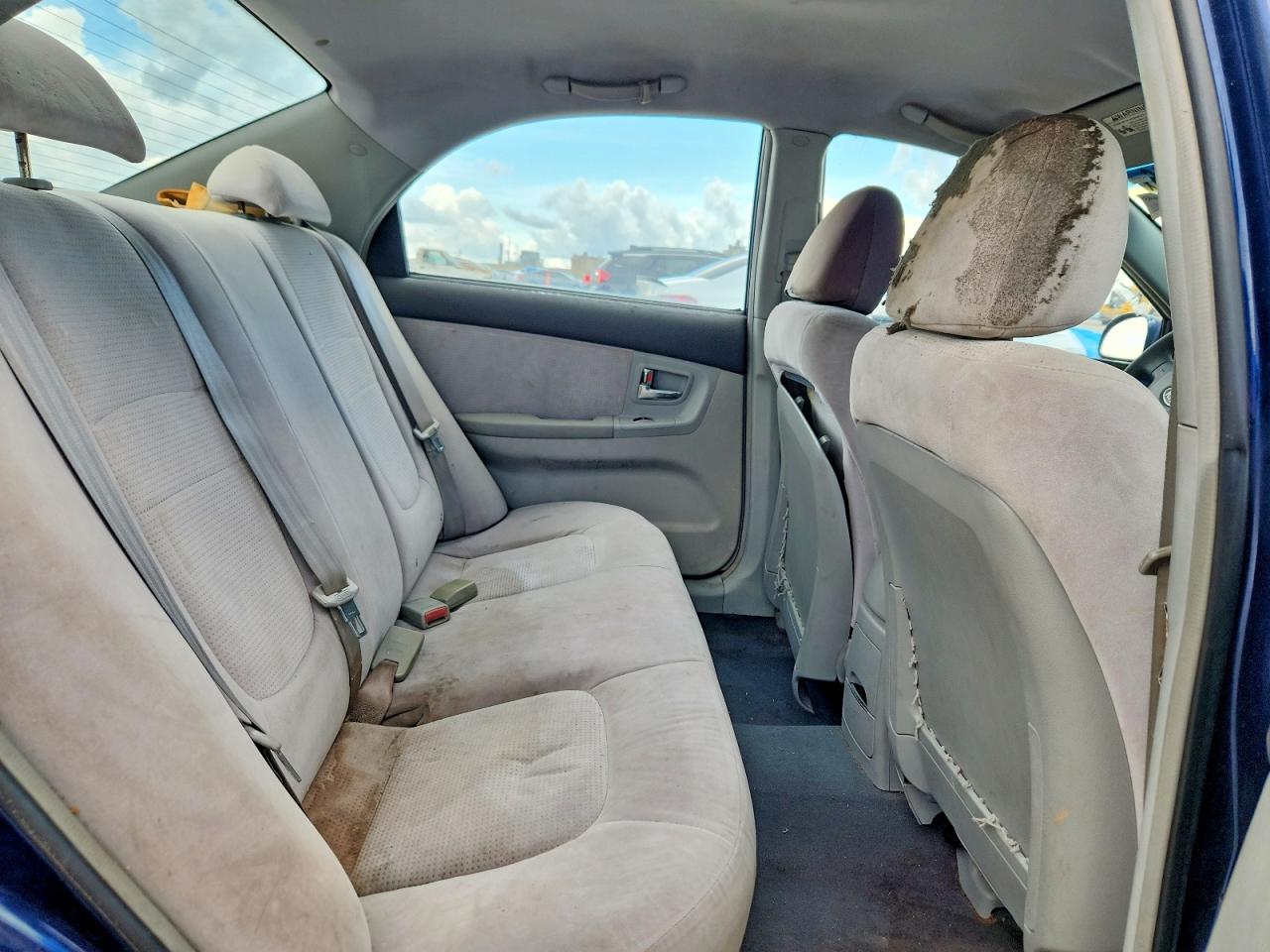 2007 Kia Spectra Lx Blue vin: KNAFE121X75439546