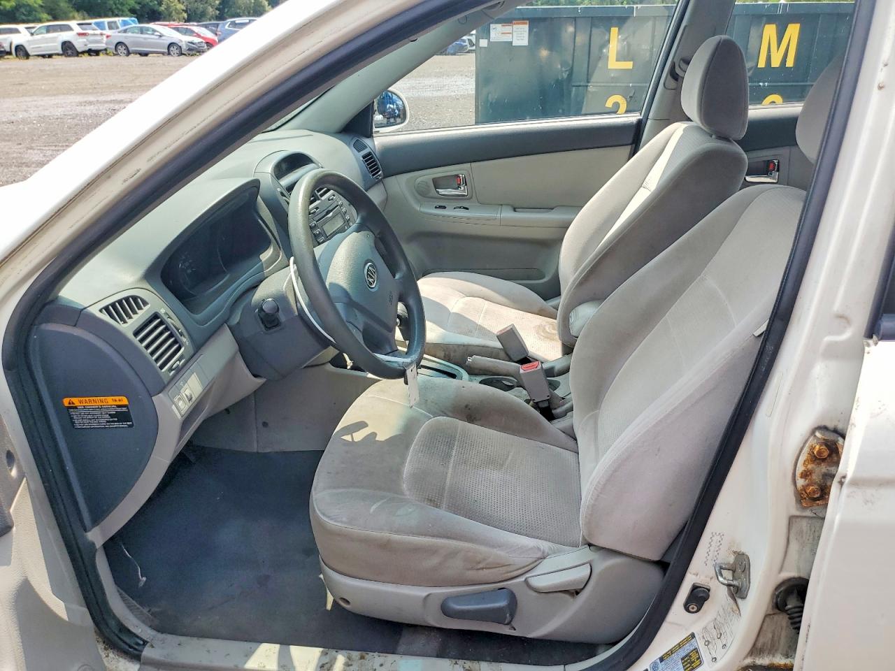 2008 Kia Spectra Lx Белый vin: KNAFE121X85558750