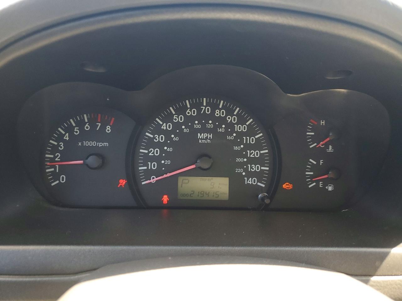 2005 Kia Spectra 4d Black vin: KNAFE122055102566
